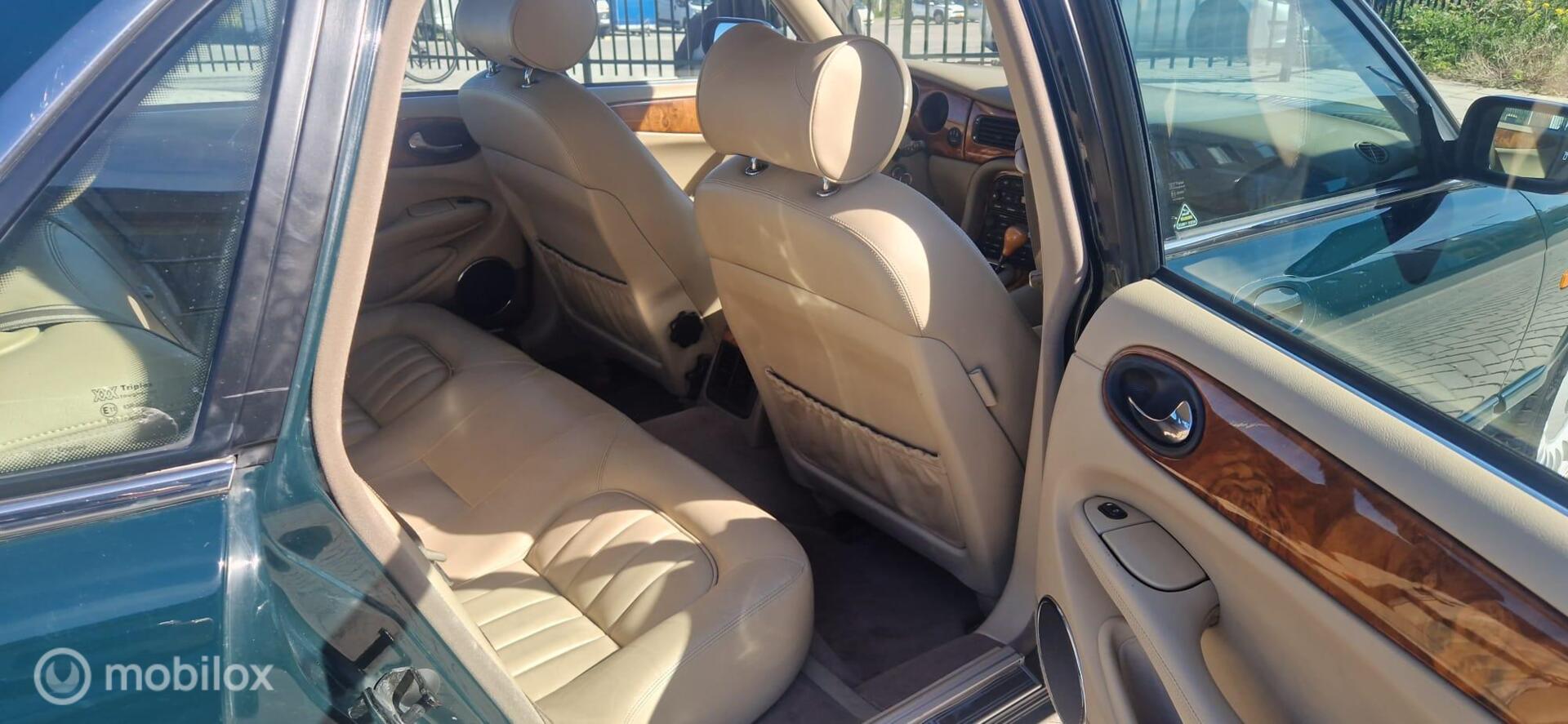 Foto van Jaguar Jaguar (xj8) Executive