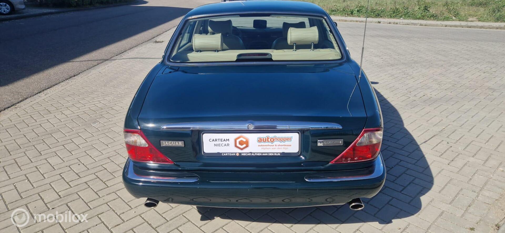 Foto van Jaguar Jaguar (xj8) Executive