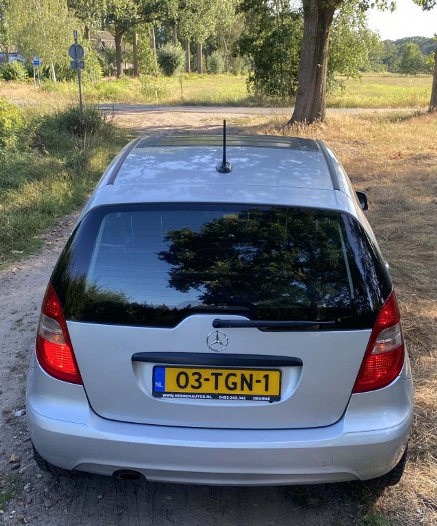 Foto van Mercedes-Benz A 180