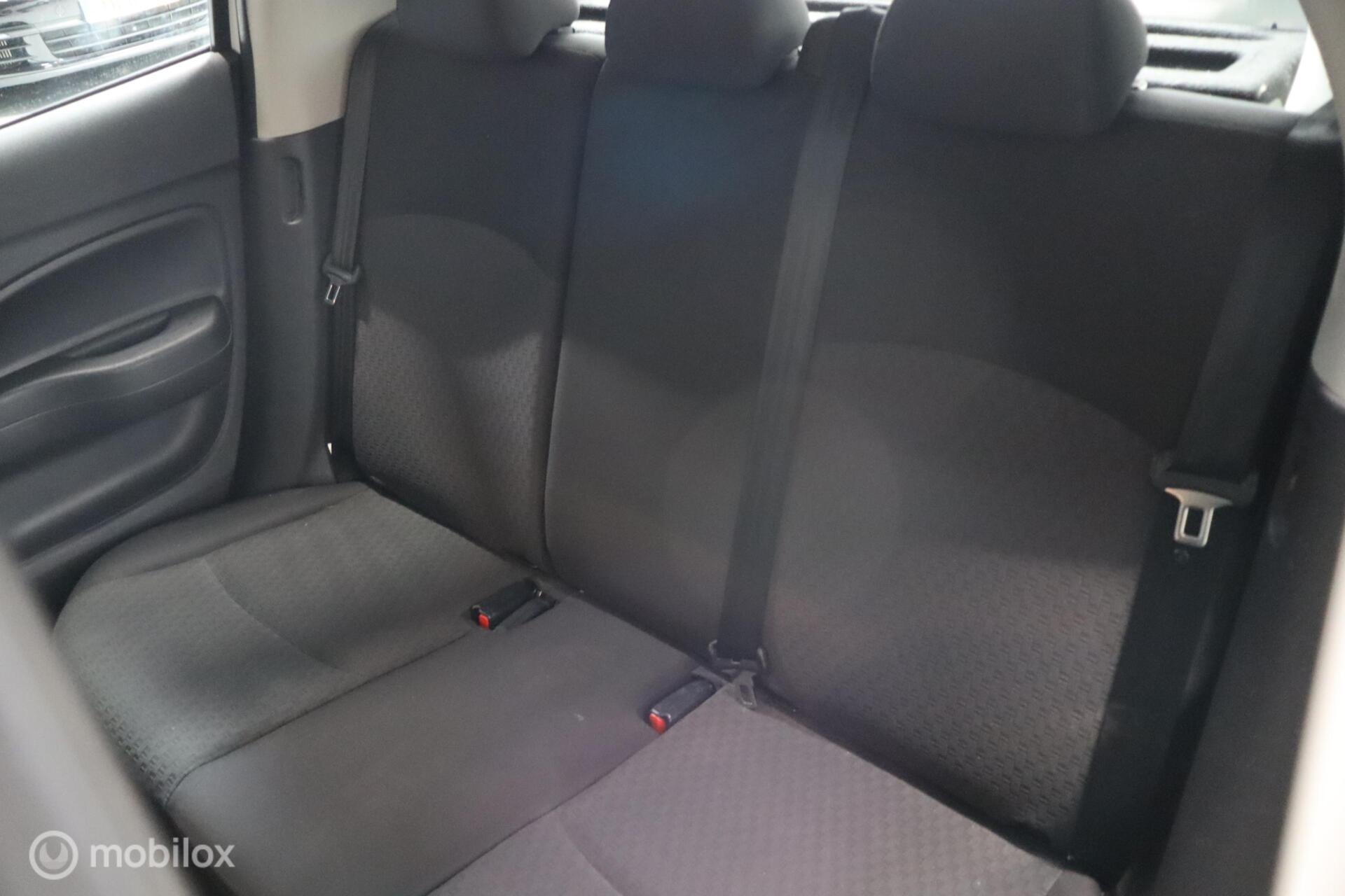 Foto van Mitsubishi Mitsubishi Space Star