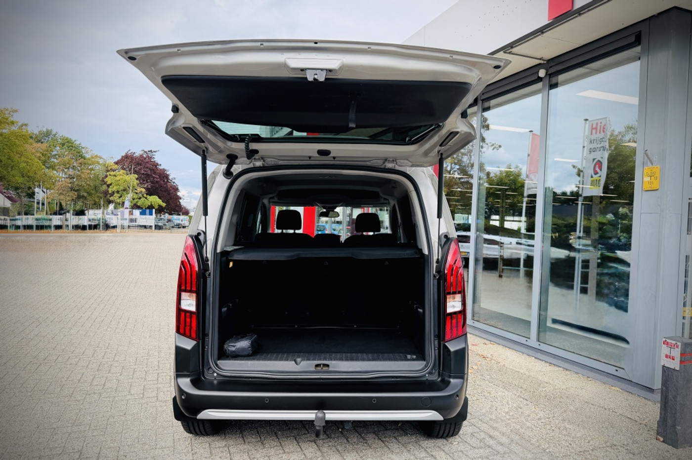 Foto van Peugeot Rifter