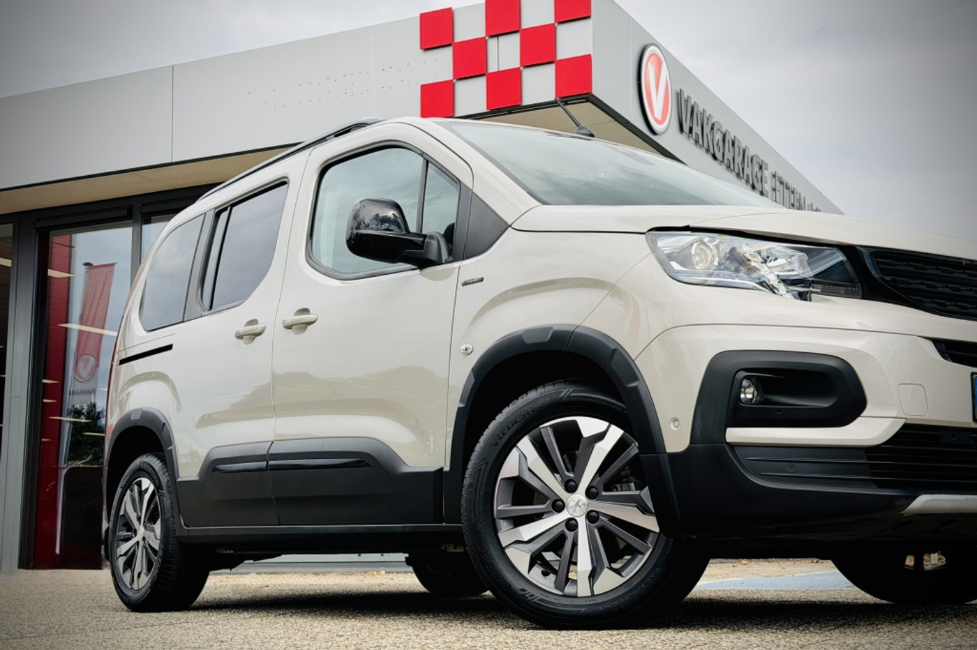 Foto van Peugeot Rifter