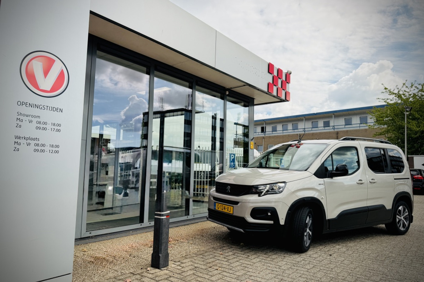 Foto van Peugeot Rifter