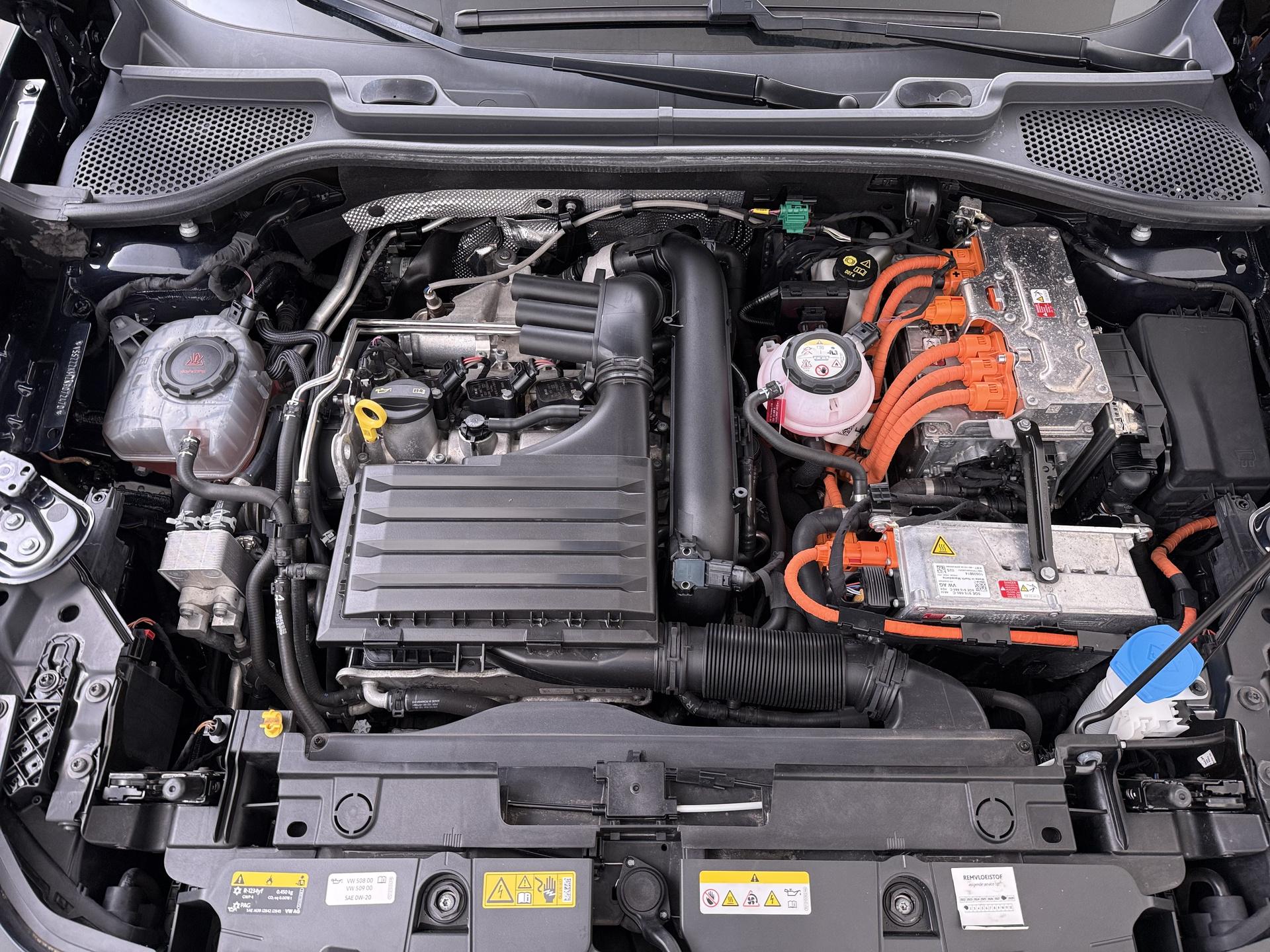 Foto van Cupra Formentor VZ E-hybrid