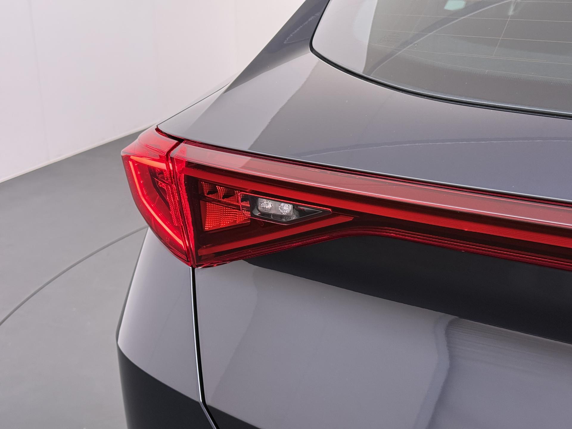 Foto van Cupra Formentor VZ E-hybrid