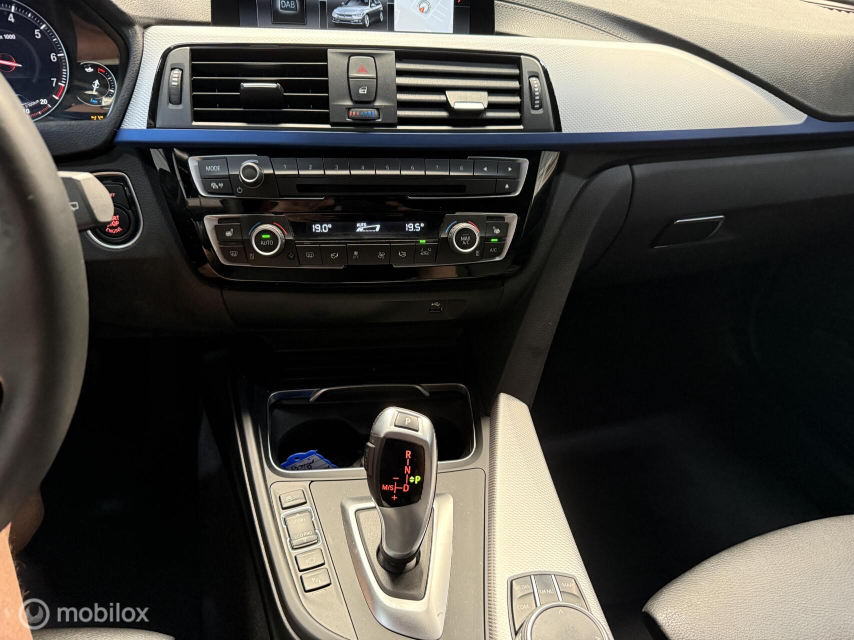 Foto van BMW 318i
