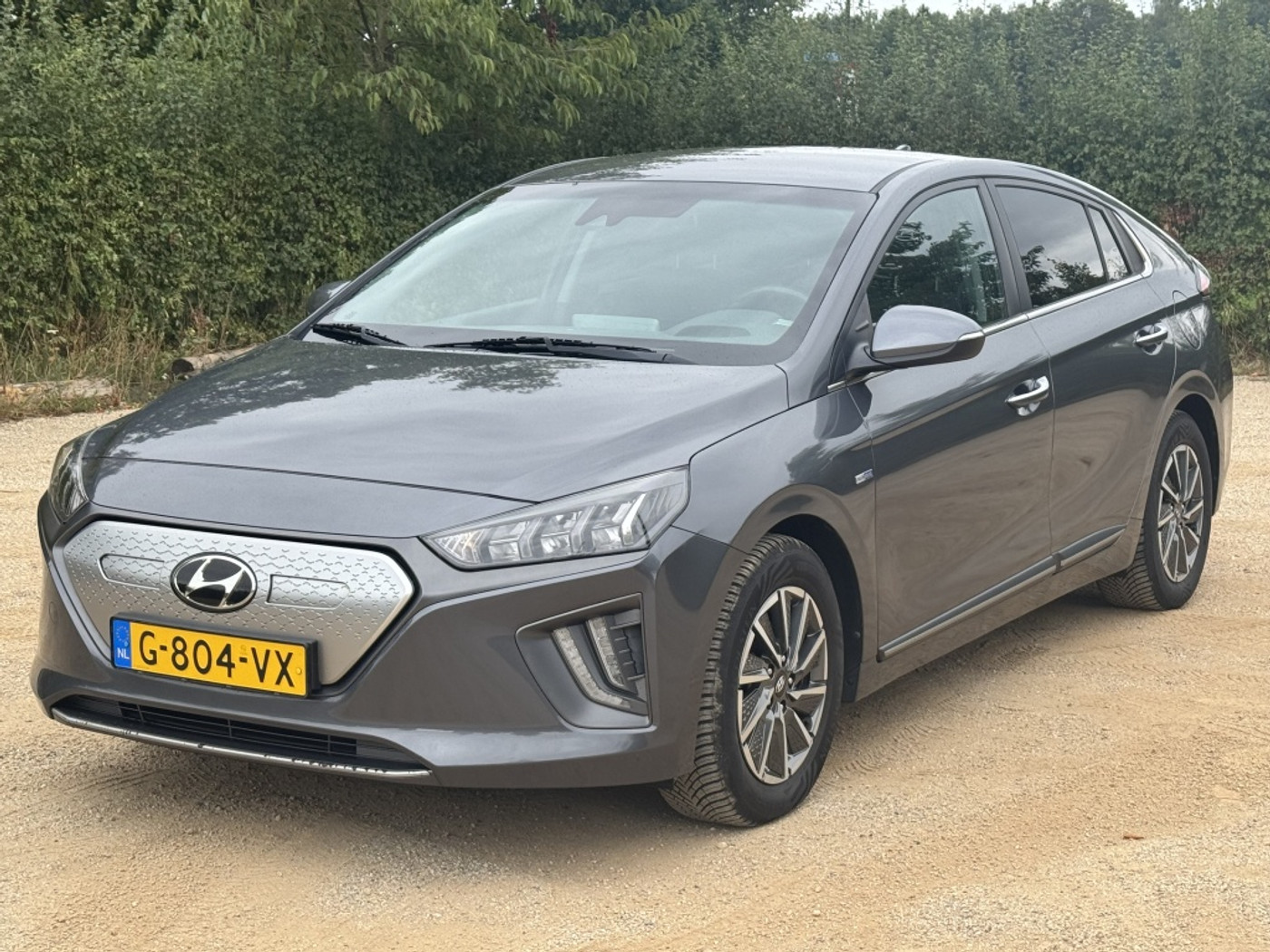 Hyundai Ioniq Comfort EV 38 kWh SOH93% *NAVI/CAMERA 2019 - voorkant