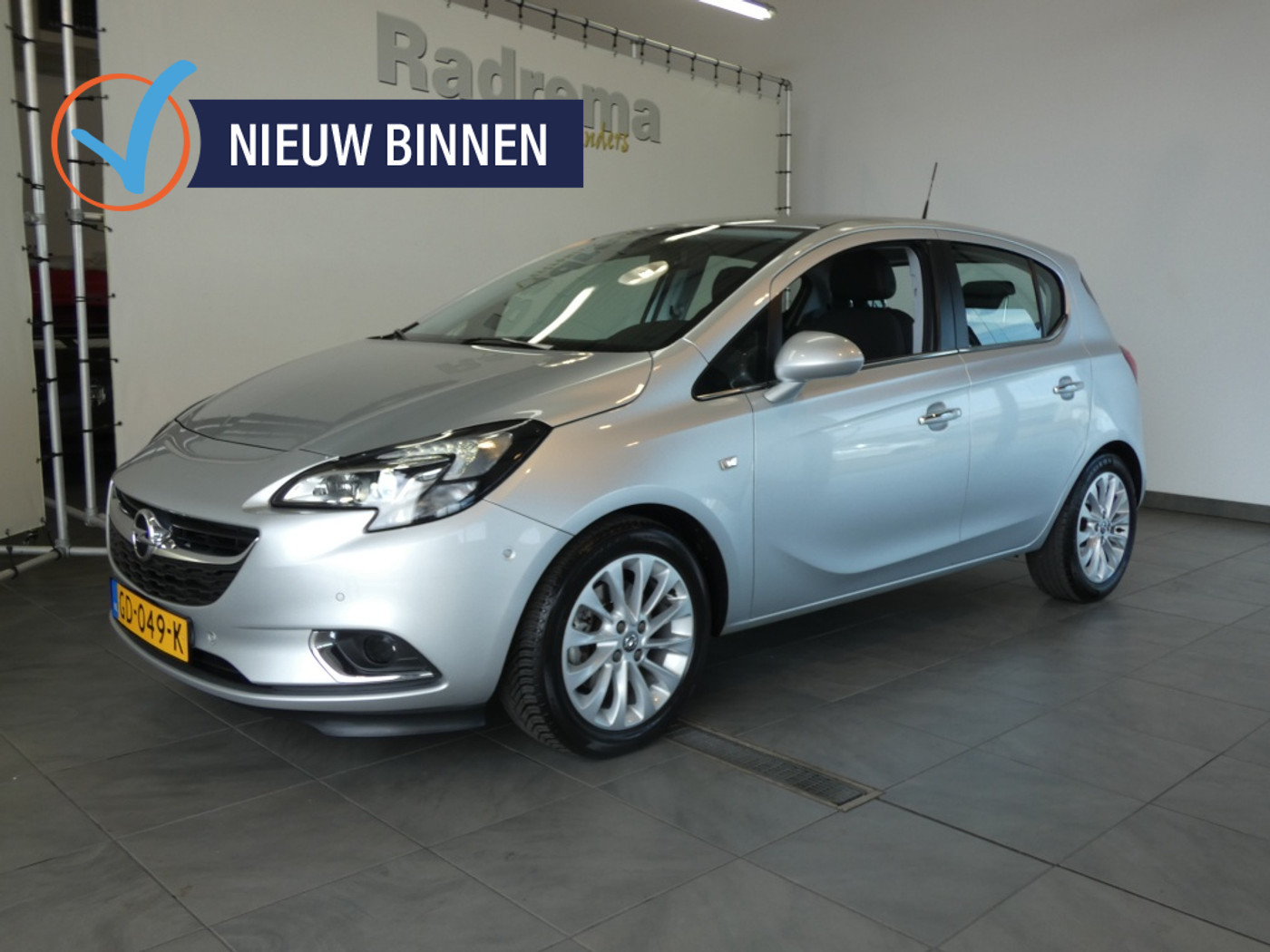 Opel Corsa-e 1.0 Turbo Cosmo 5 drs lage kilometers uitzonderlijk MOOI ! 2015 - voorkant