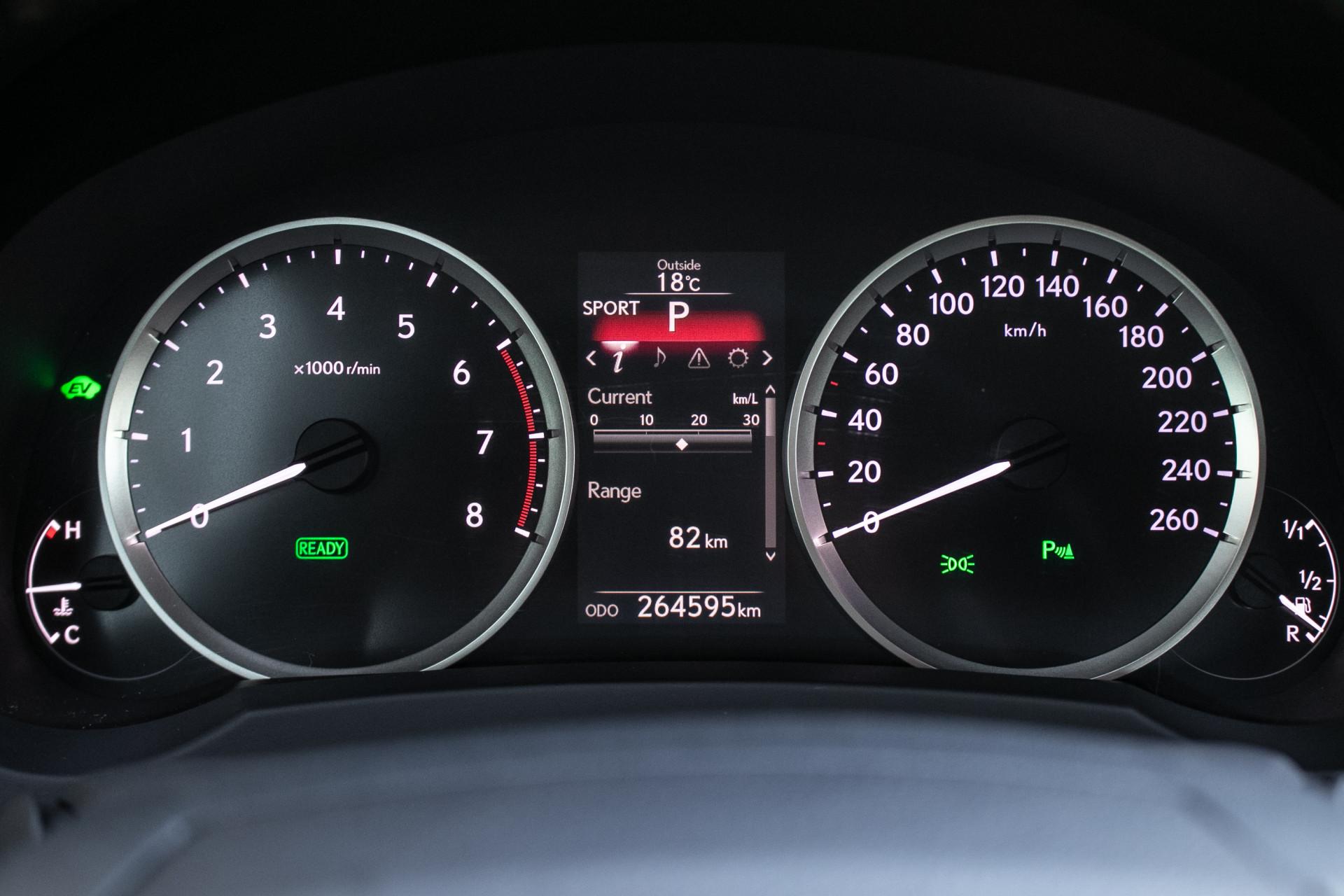Foto van Lexus Lexus Is300h