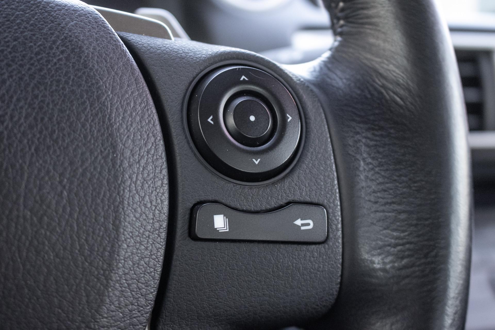 Foto van Lexus Lexus Is300h