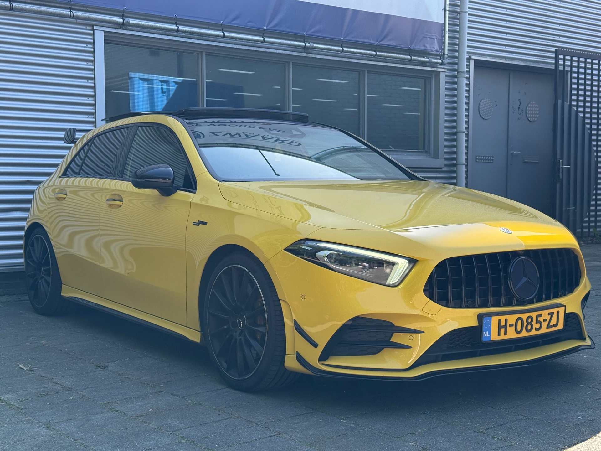 Foto van Mercedes-Benz AMG A 35