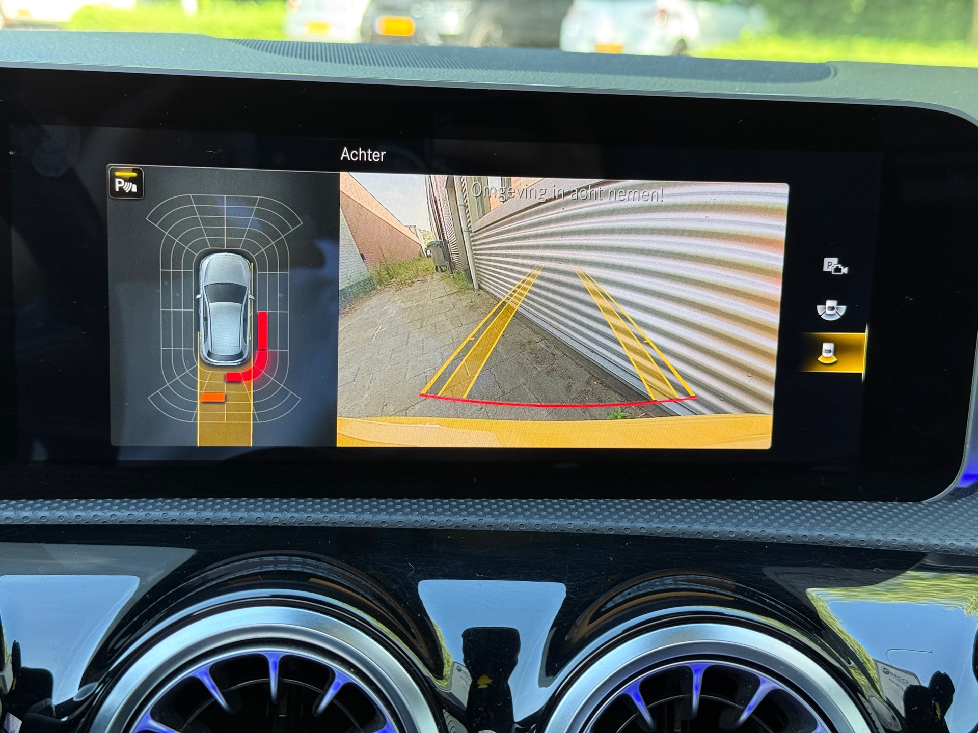 Foto van Mercedes-Benz AMG A 35