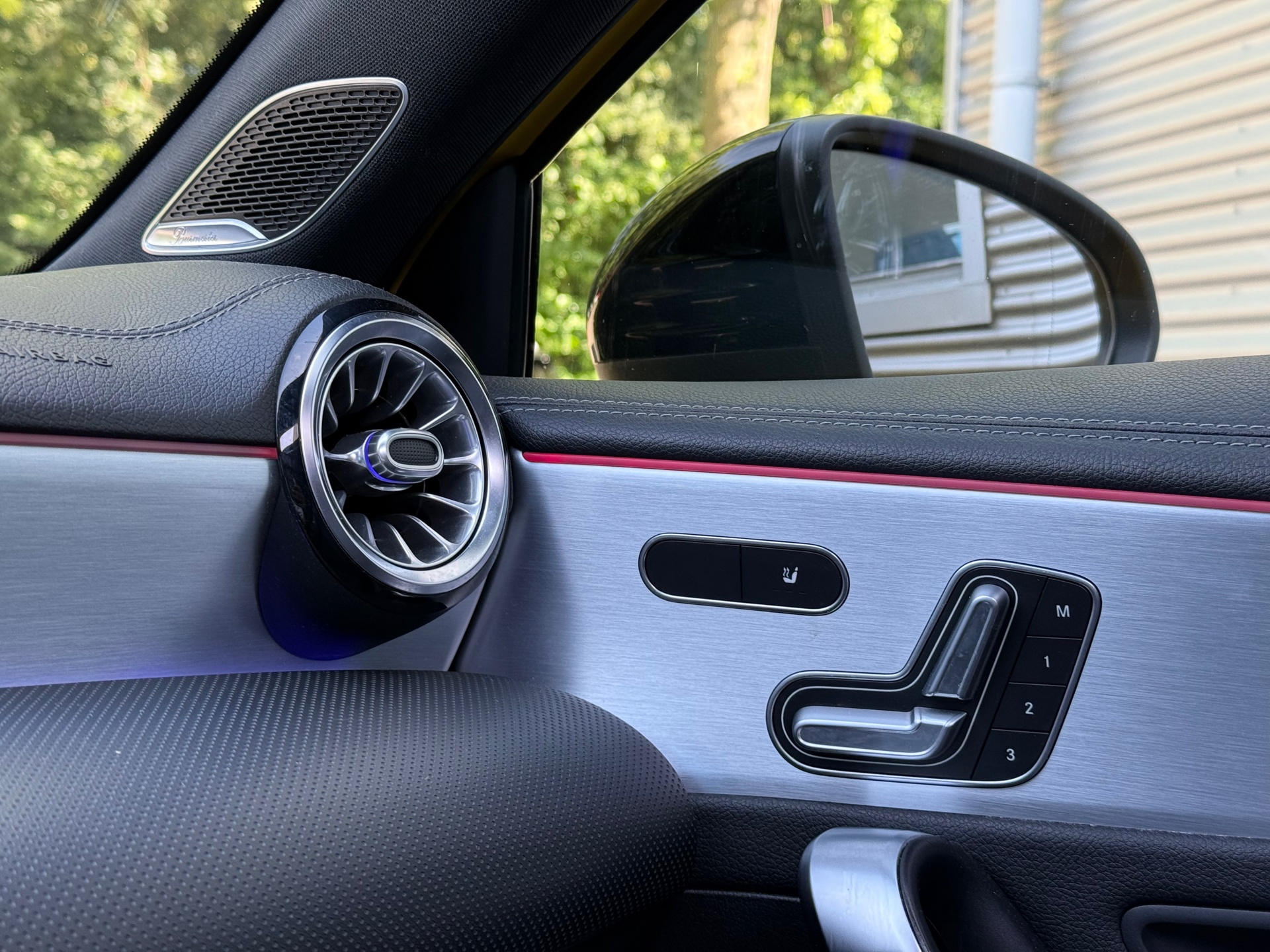 Foto van Mercedes-Benz AMG A 35