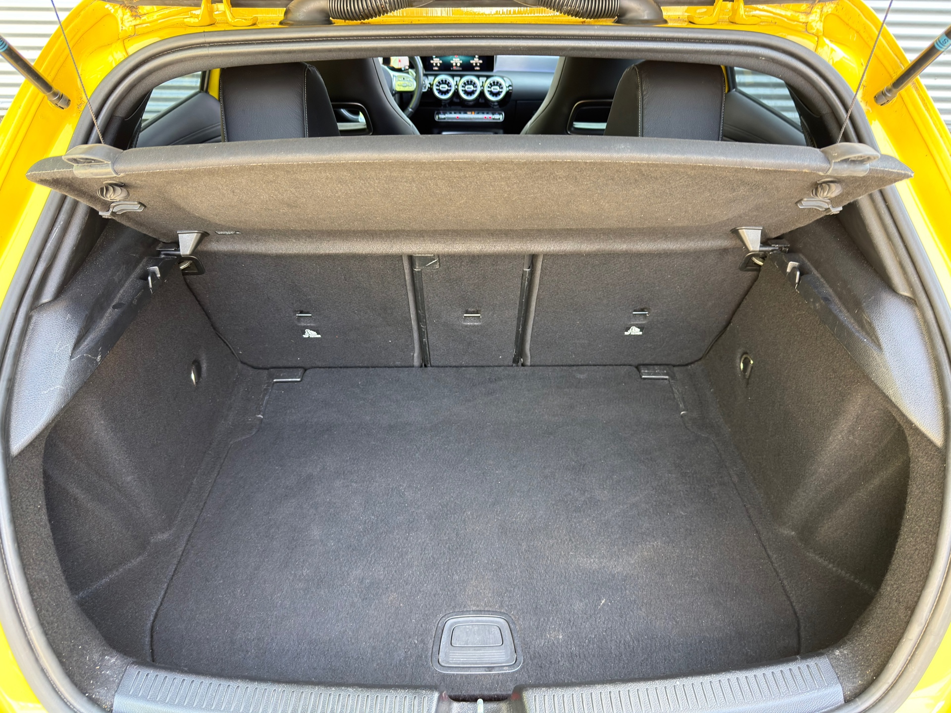 Foto van Mercedes-Benz AMG A 35