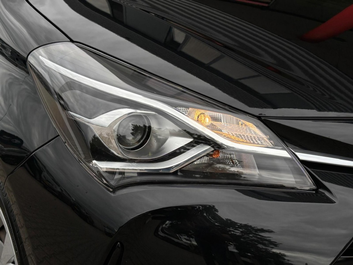 Foto van Toyota Toyota Yaris Hybrid