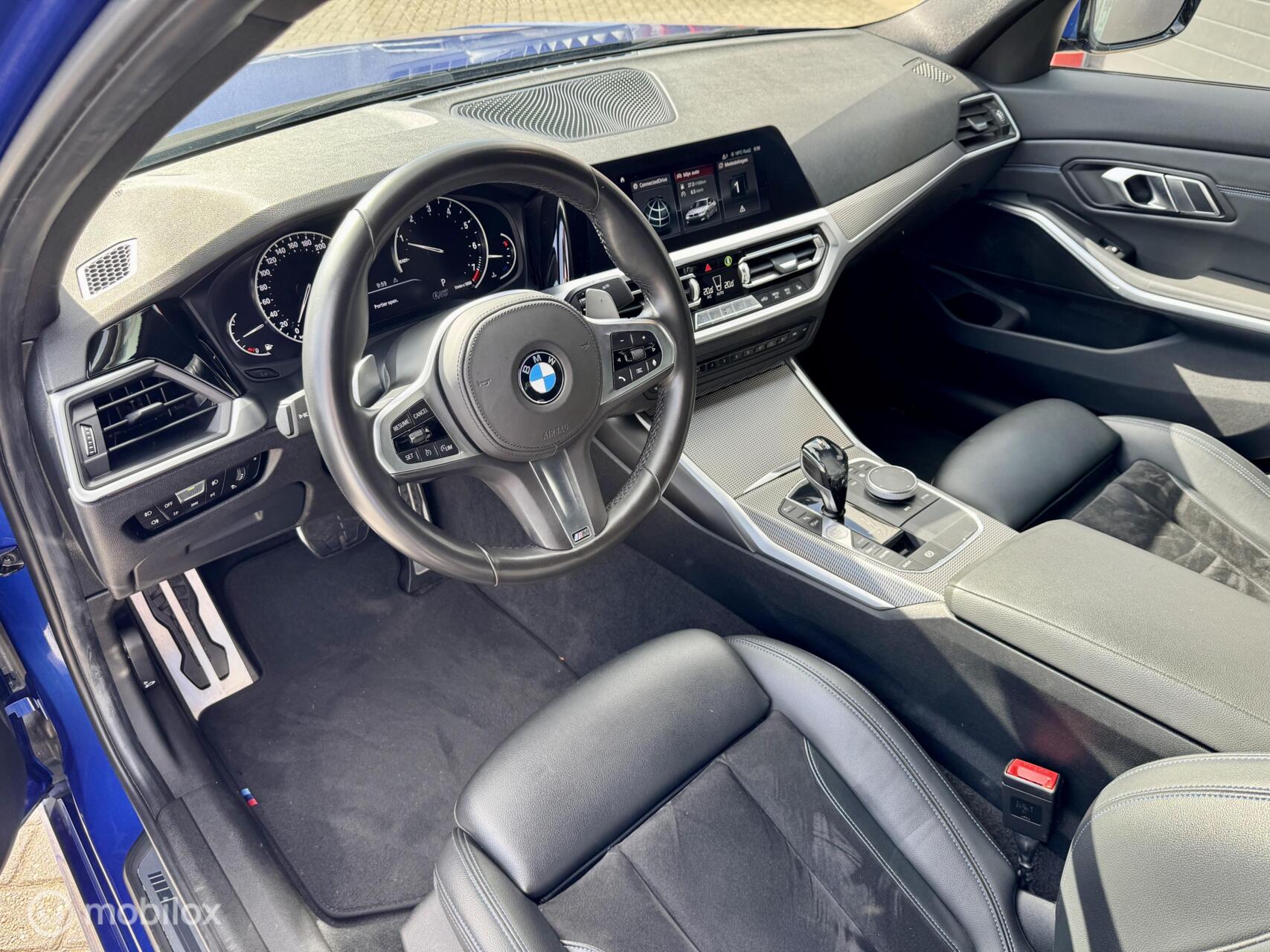 Foto van BMW 330i