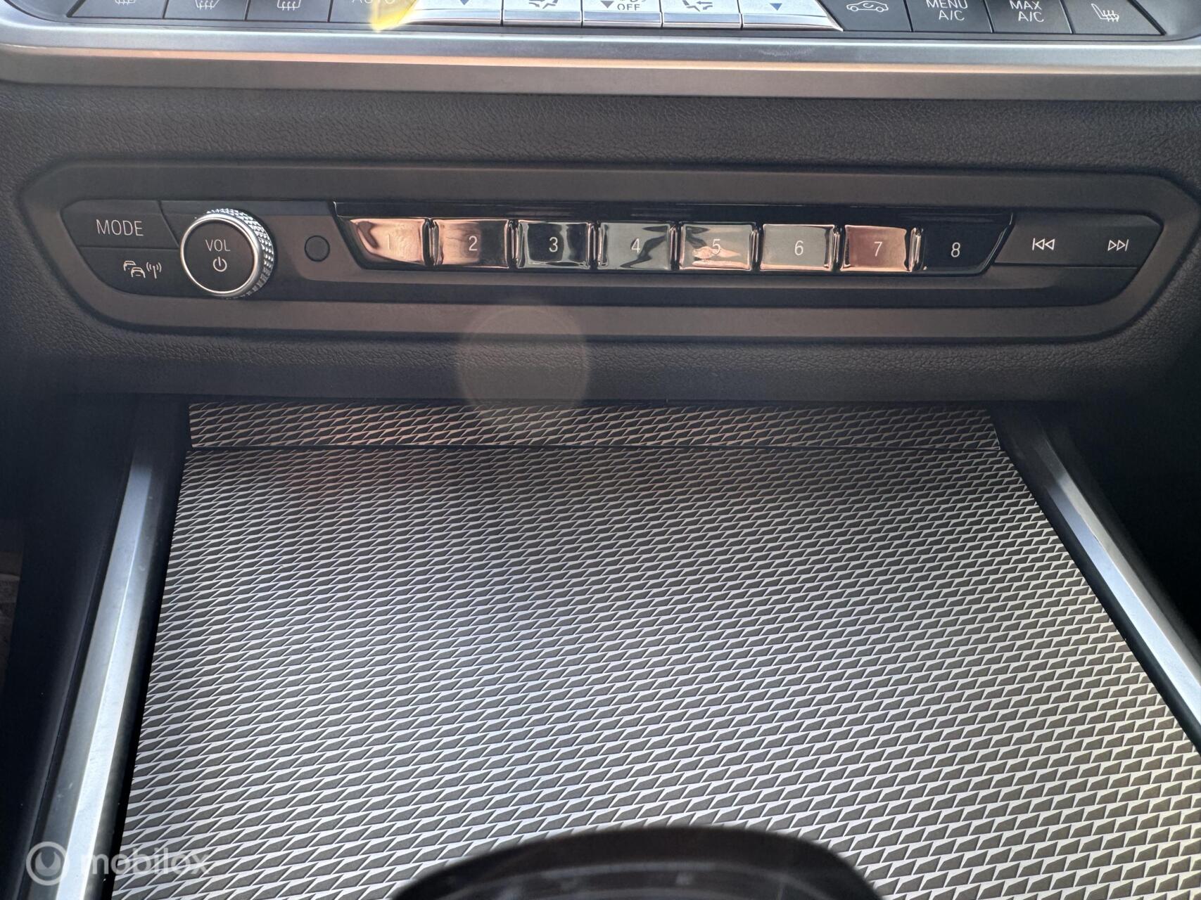 Foto van BMW 330i
