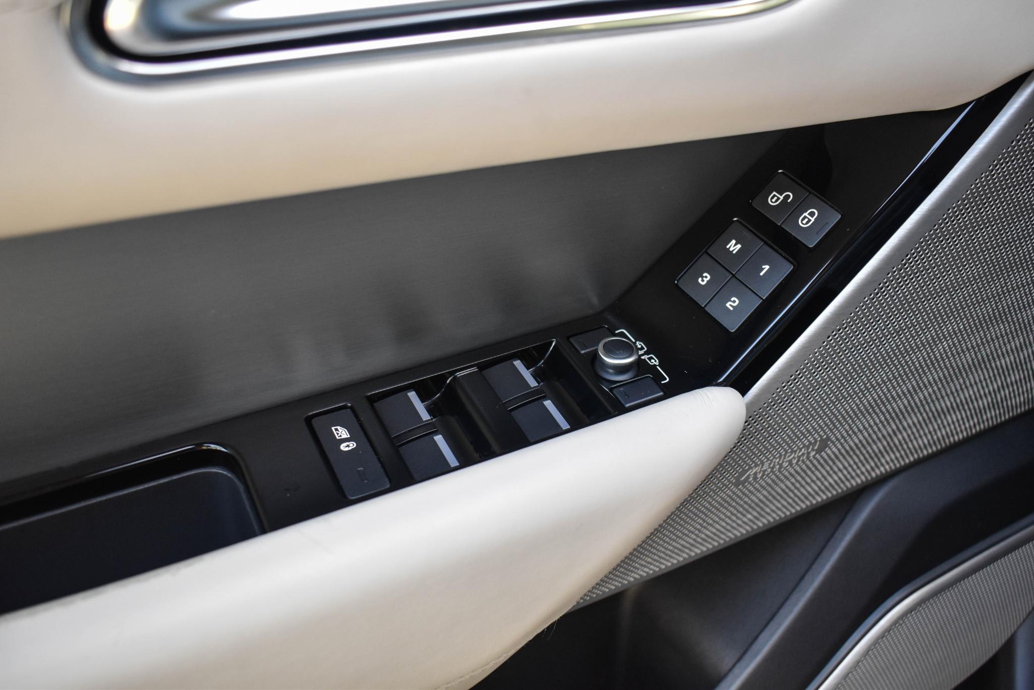 Foto van Land Rover Range Rover Velar