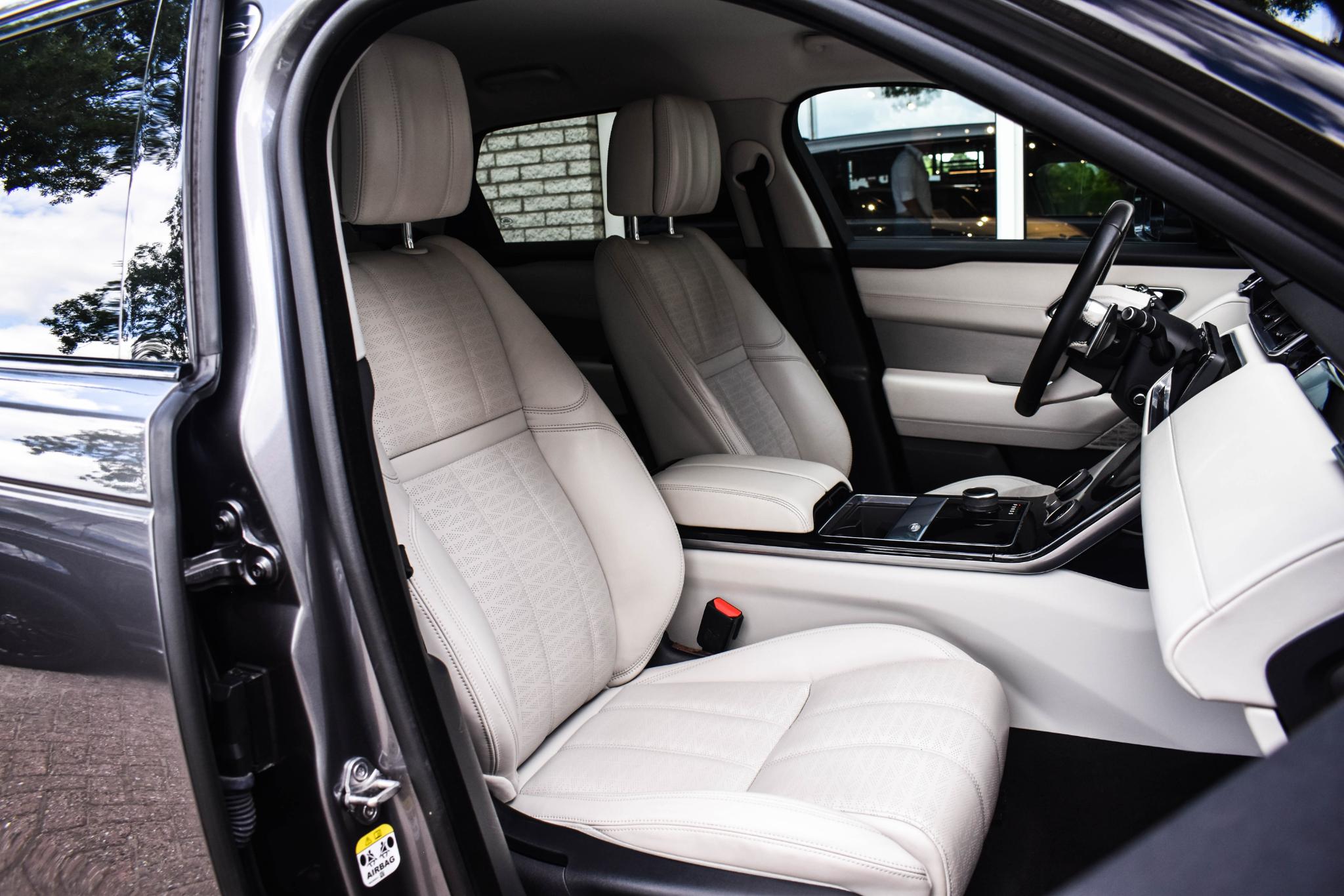 Foto van Land Rover Range Rover Velar