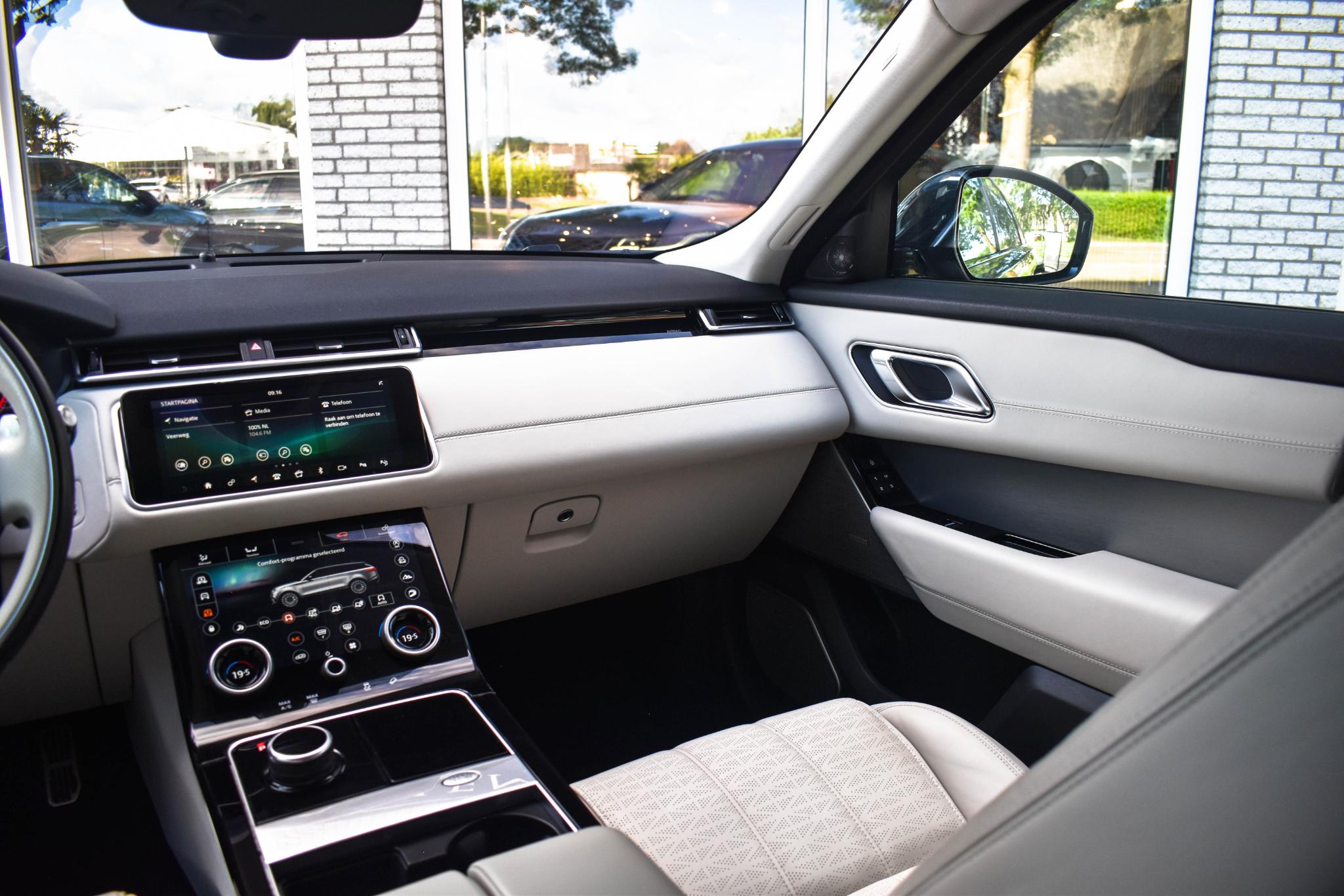 Foto van Land Rover Range Rover Velar