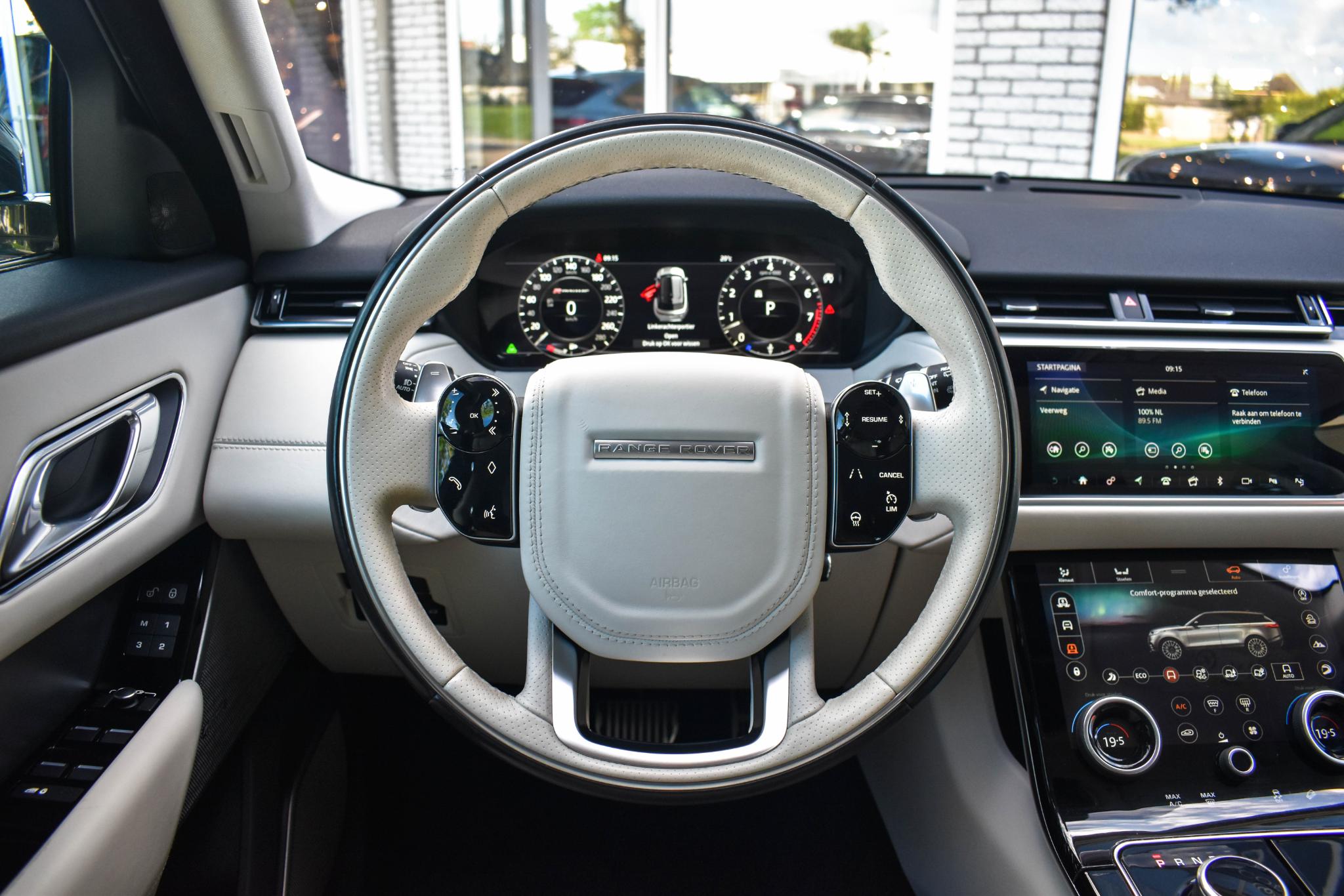 Foto van Land Rover Range Rover Velar