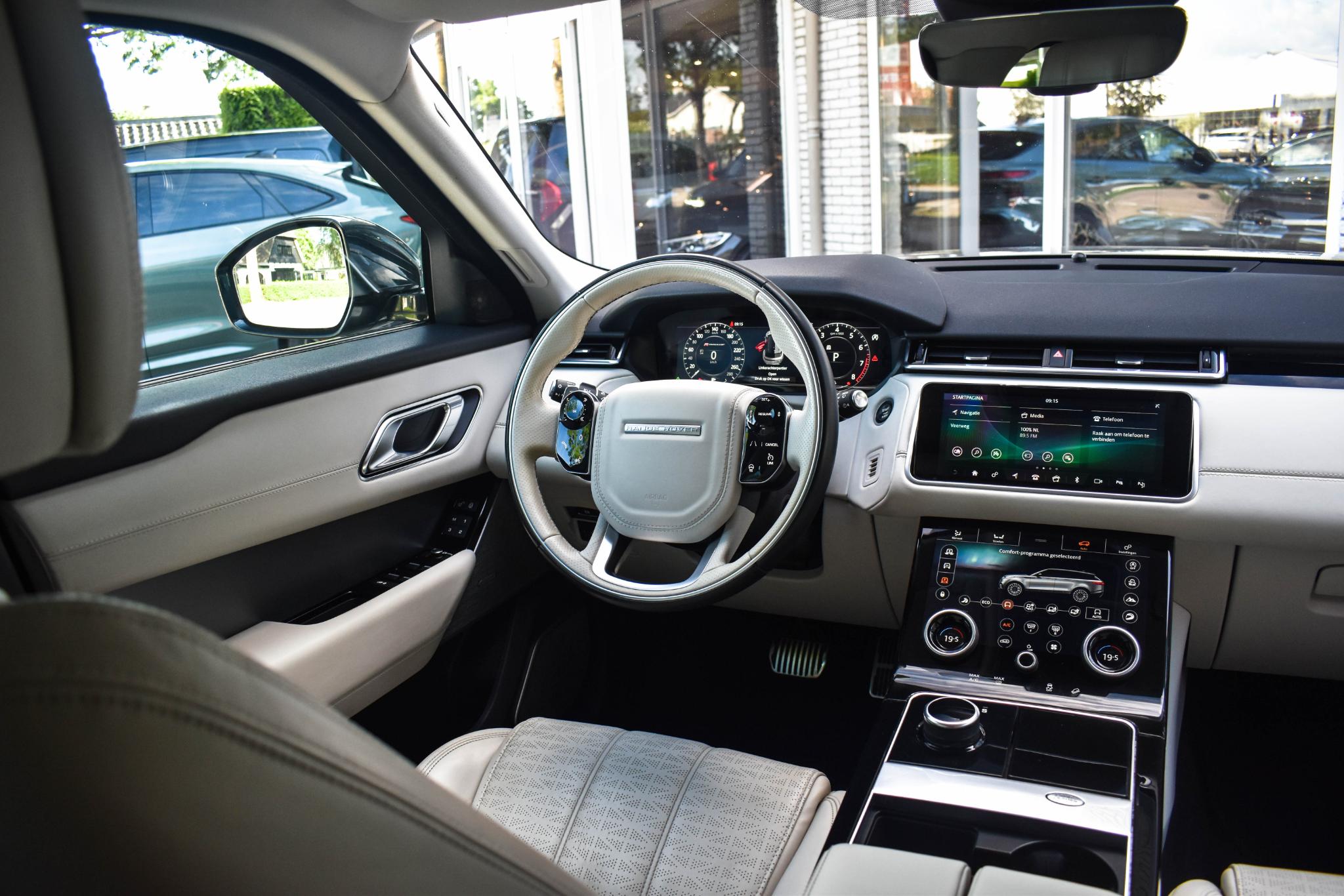 Foto van Land Rover Range Rover Velar