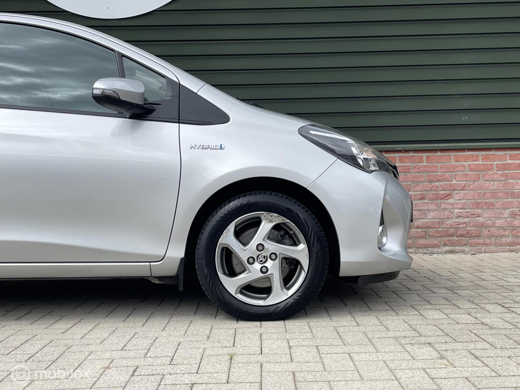 Foto van Toyota Toyota Yaris Hybrid