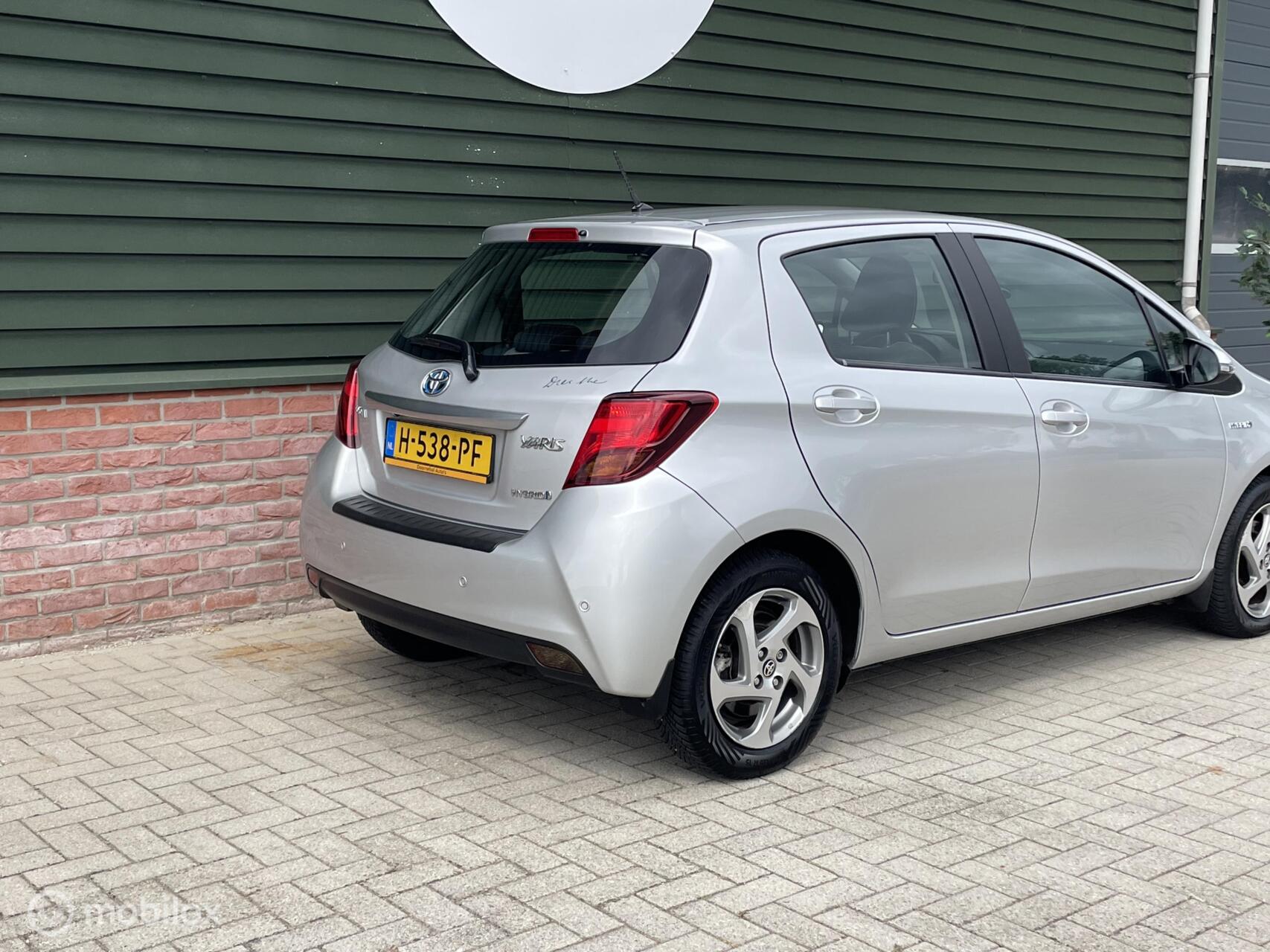 Foto van Toyota Toyota Yaris Hybrid