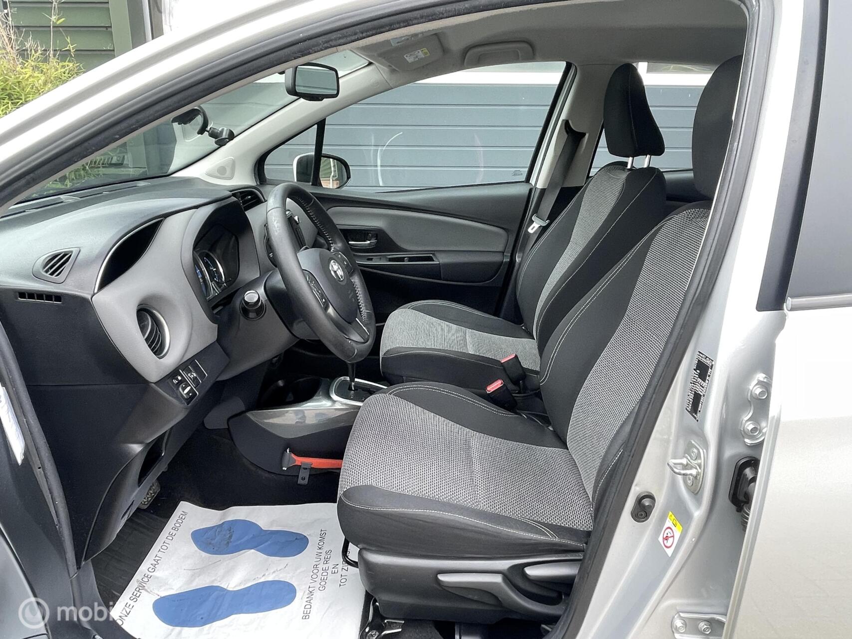 Foto van Toyota Toyota Yaris Hybrid