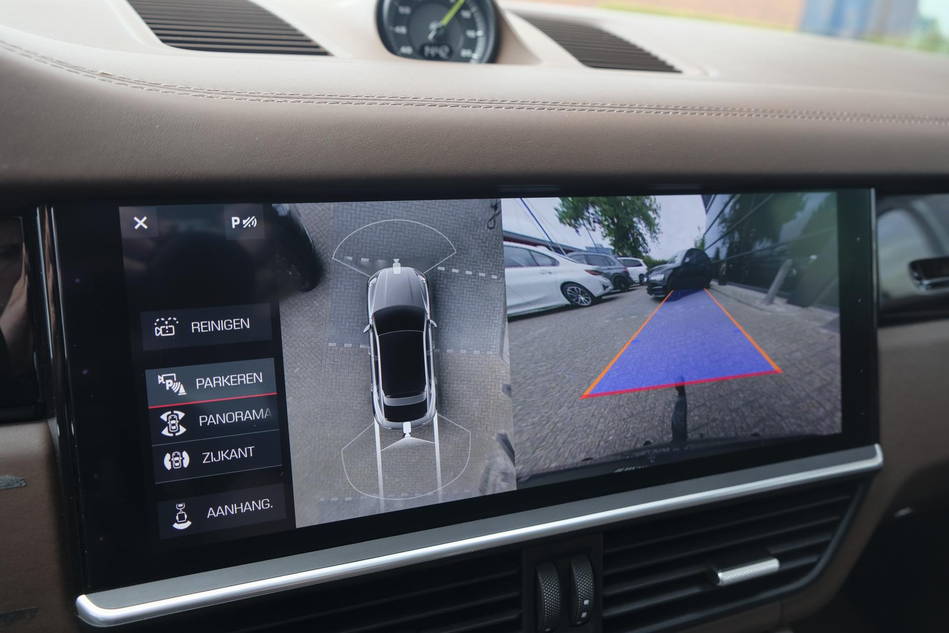 Foto van Porsche Cayenne Turbo S E-hybrid