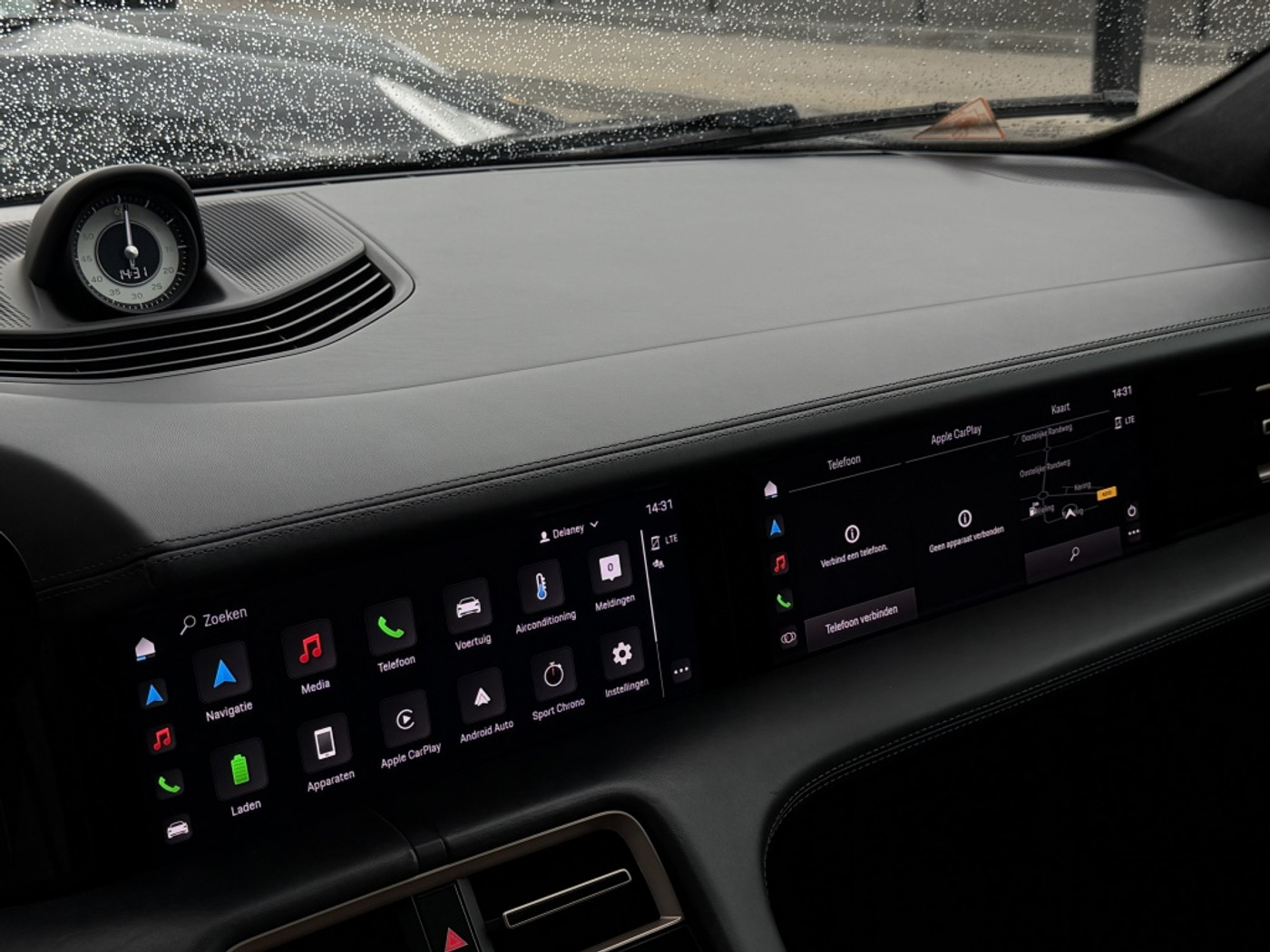 Foto van Porsche Taycan Turbo
