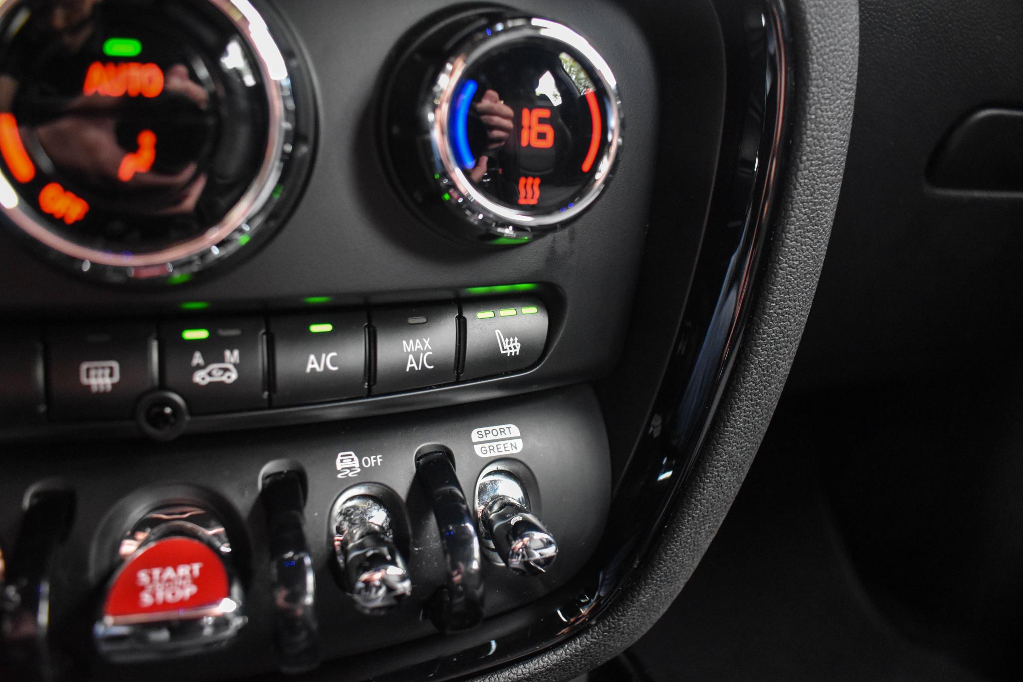 Foto van Mini Clubman Cooper
