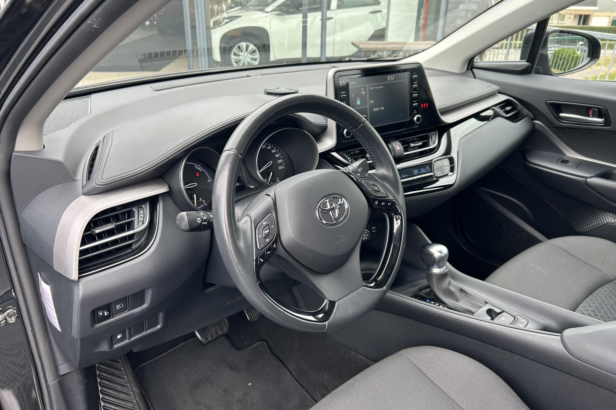 Foto van Toyota Toyota C-hr