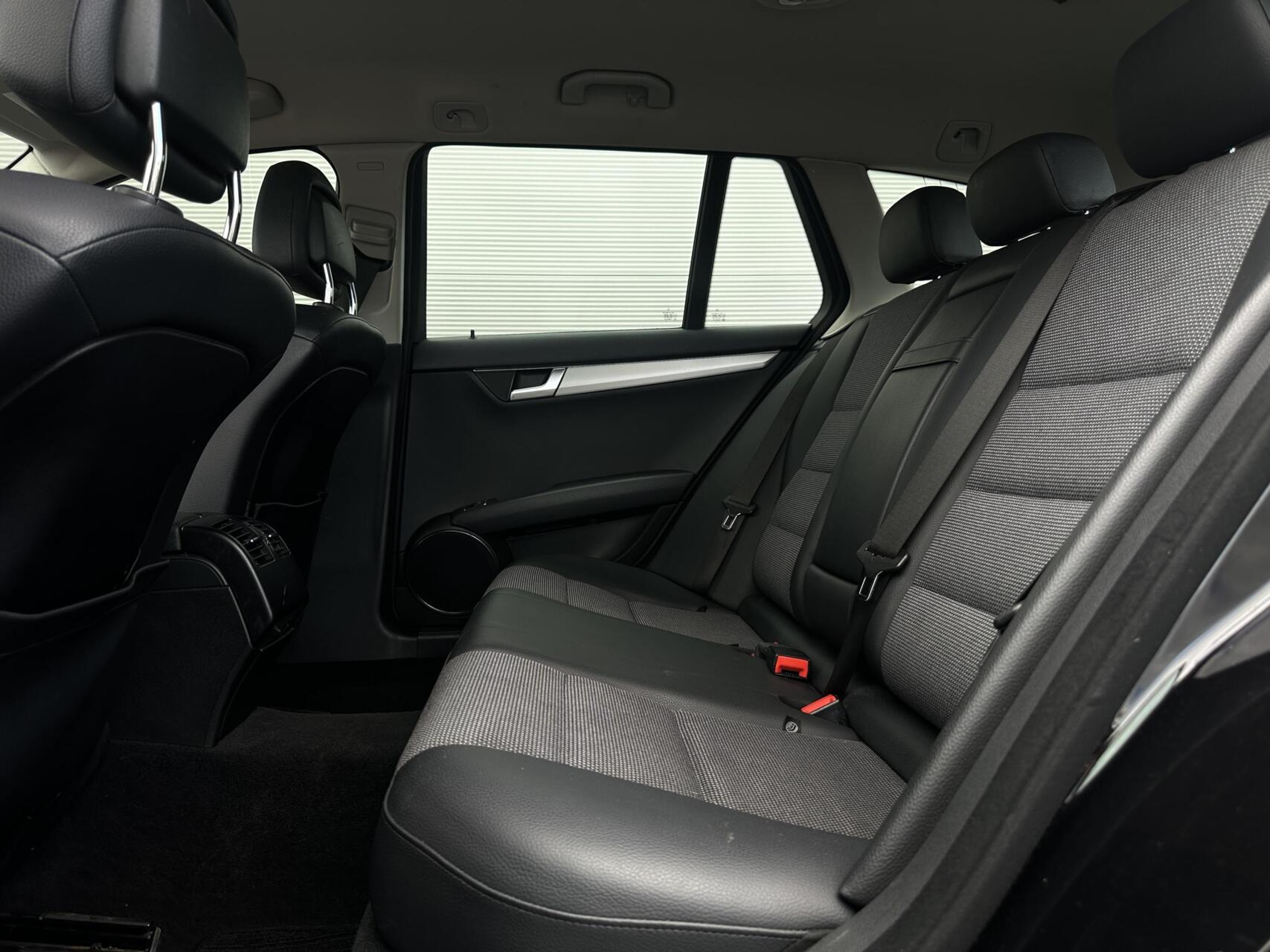 Foto van Mercedes-Benz C-klasse Estate