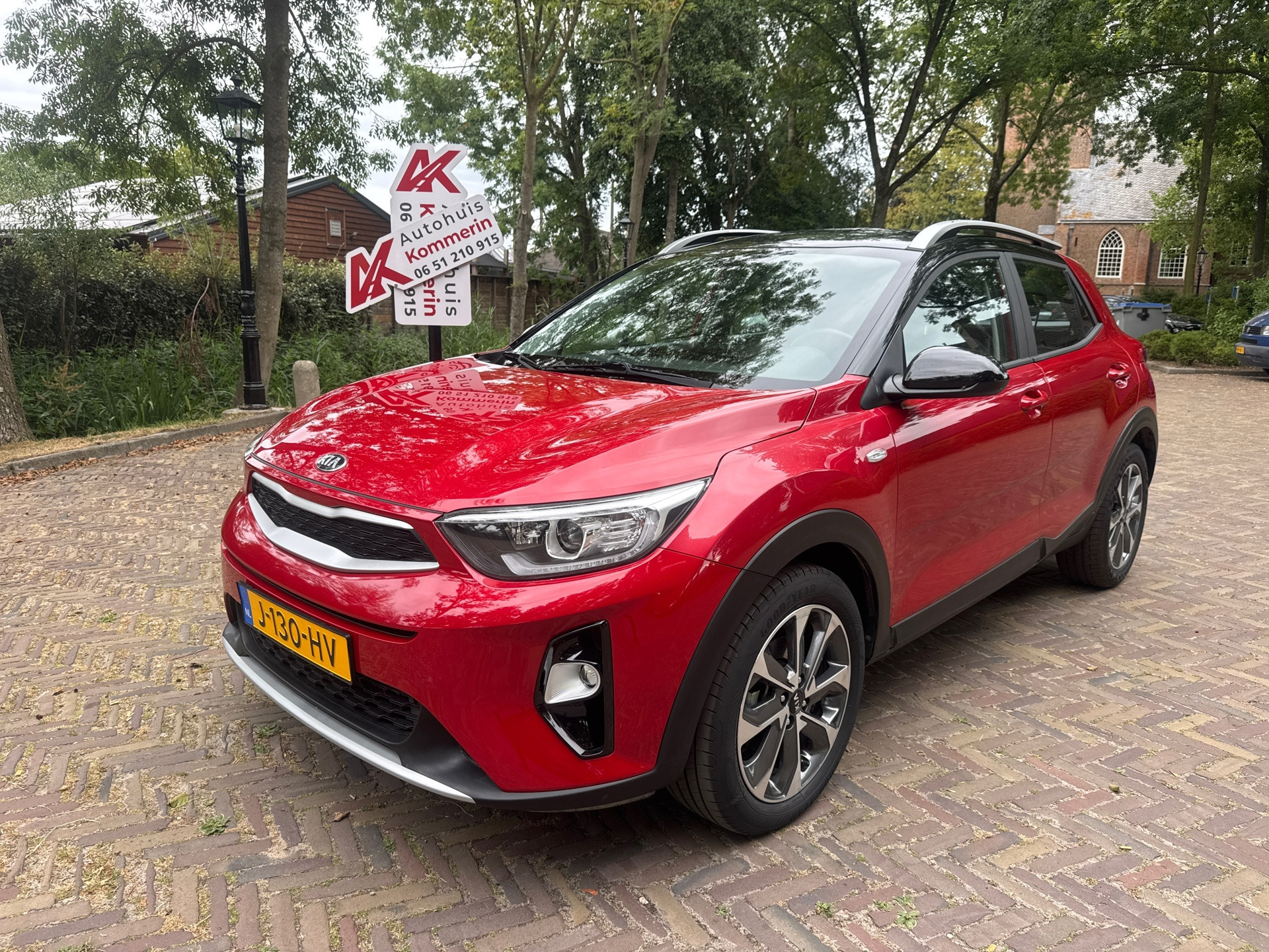 Kia Stonic 1.0 T-GDi DynamicLine. Wij zijn altijd de goedkoopste met de beste Vakgarage BOVAG service. 2020 - voorkant