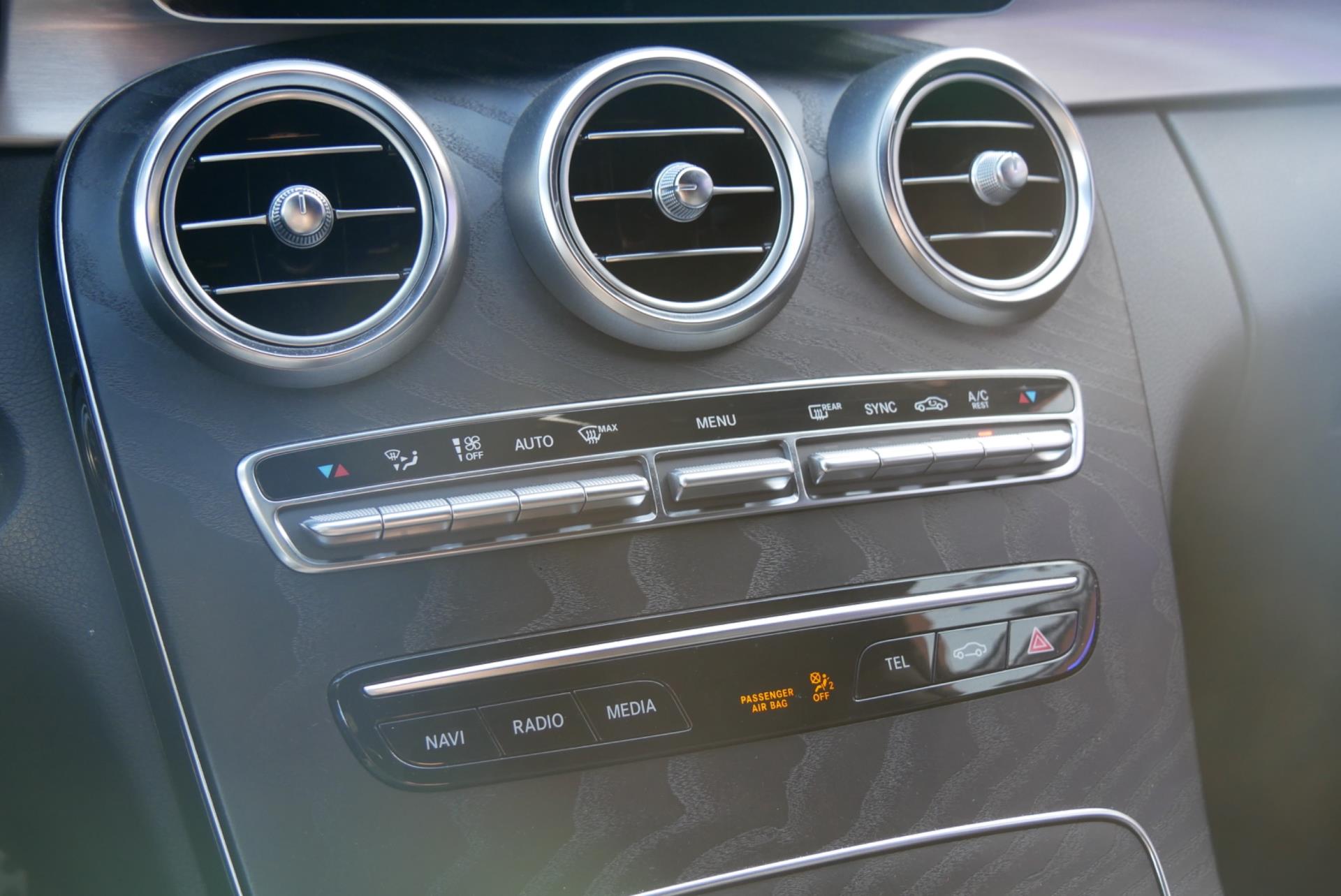 Foto van Mercedes-Benz C 200