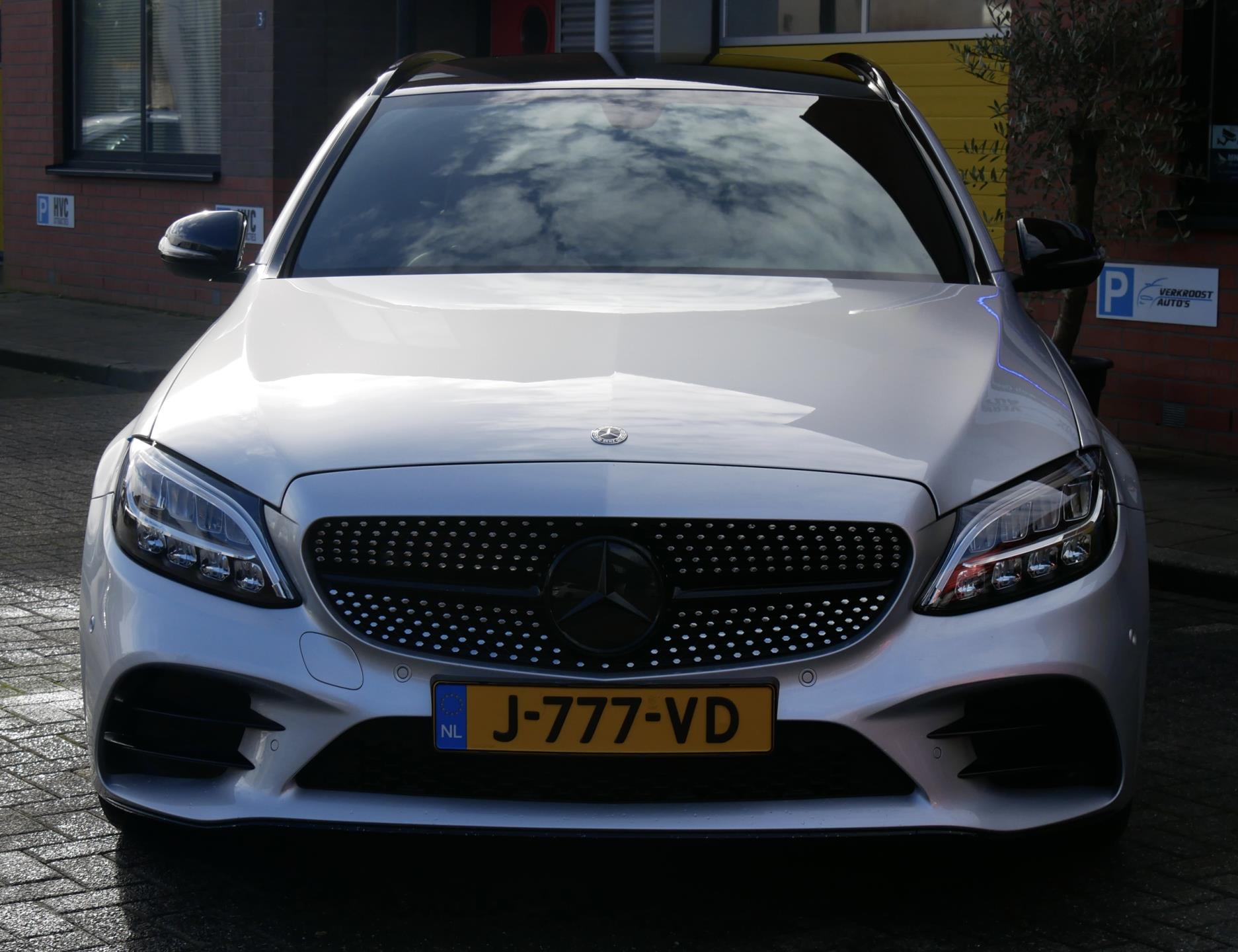 Foto van Mercedes-Benz C 200