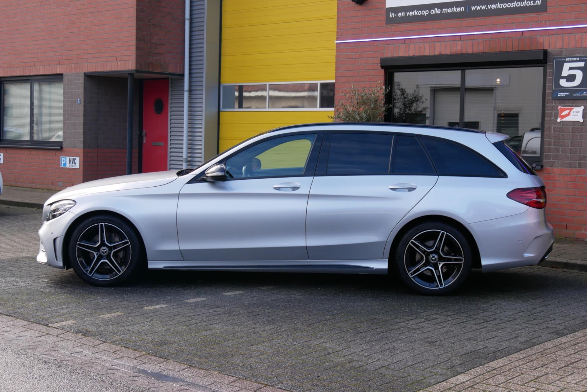 Foto van Mercedes-Benz C 200
