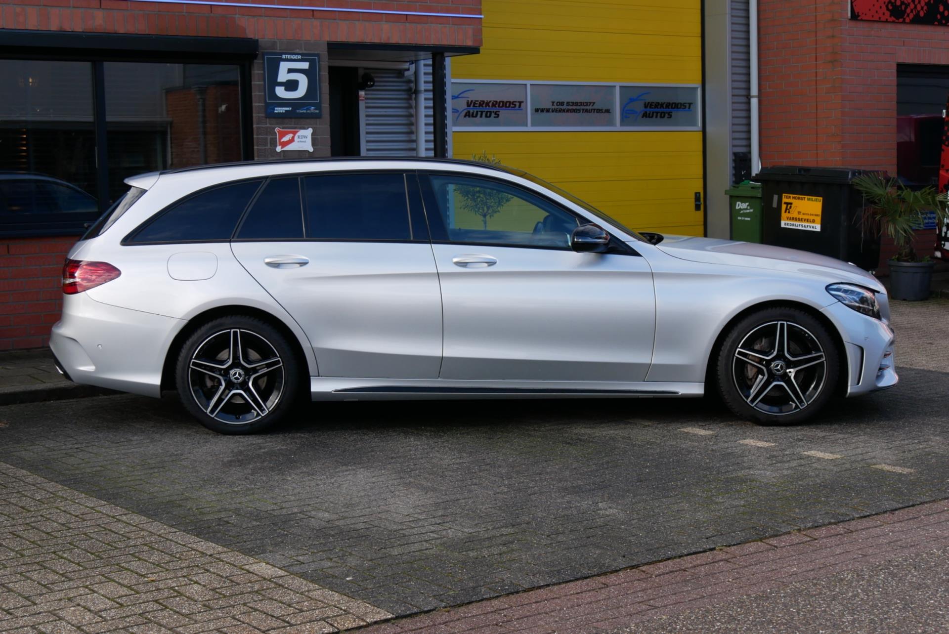 Foto van Mercedes-Benz C 200