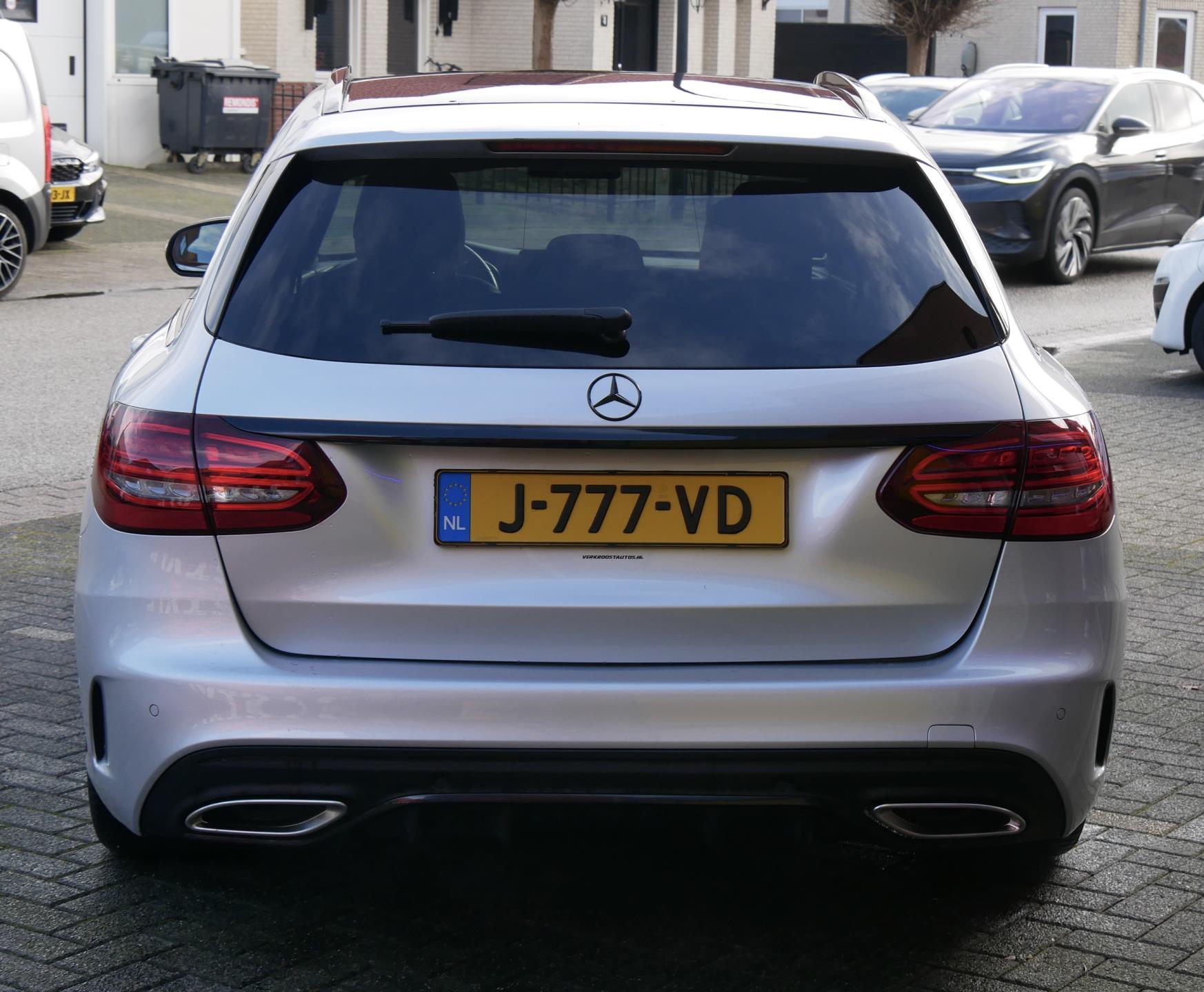 Foto van Mercedes-Benz C 200