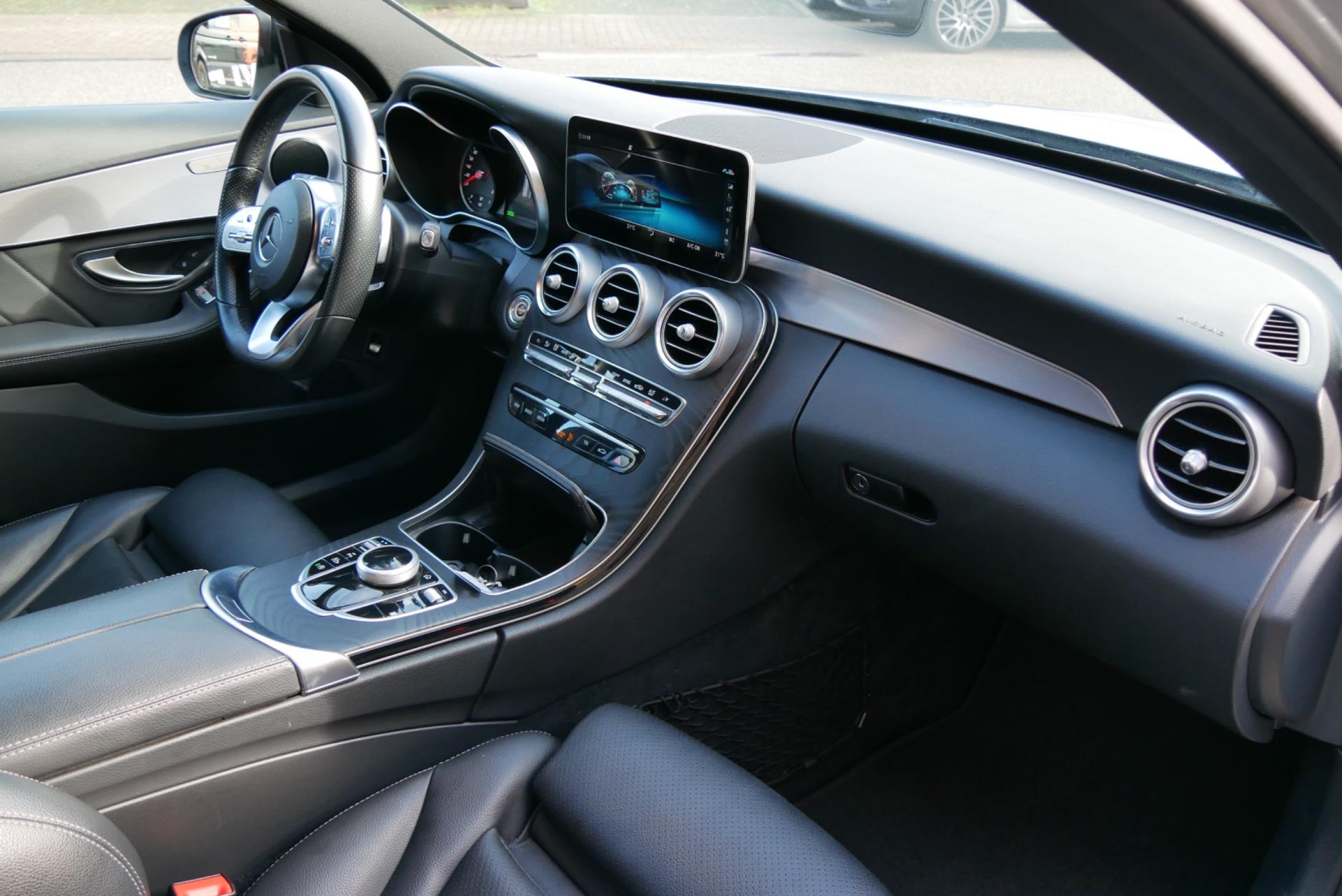 Foto van Mercedes-Benz C 200