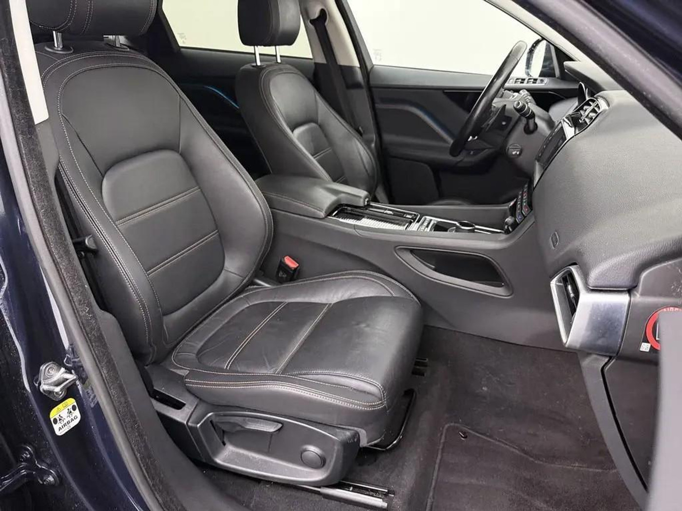 Foto van Jaguar Jaguar F-pace