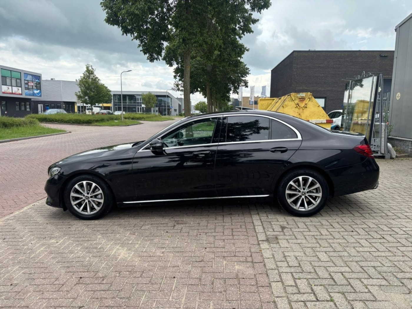 Foto van Mercedes-Benz E 220 D