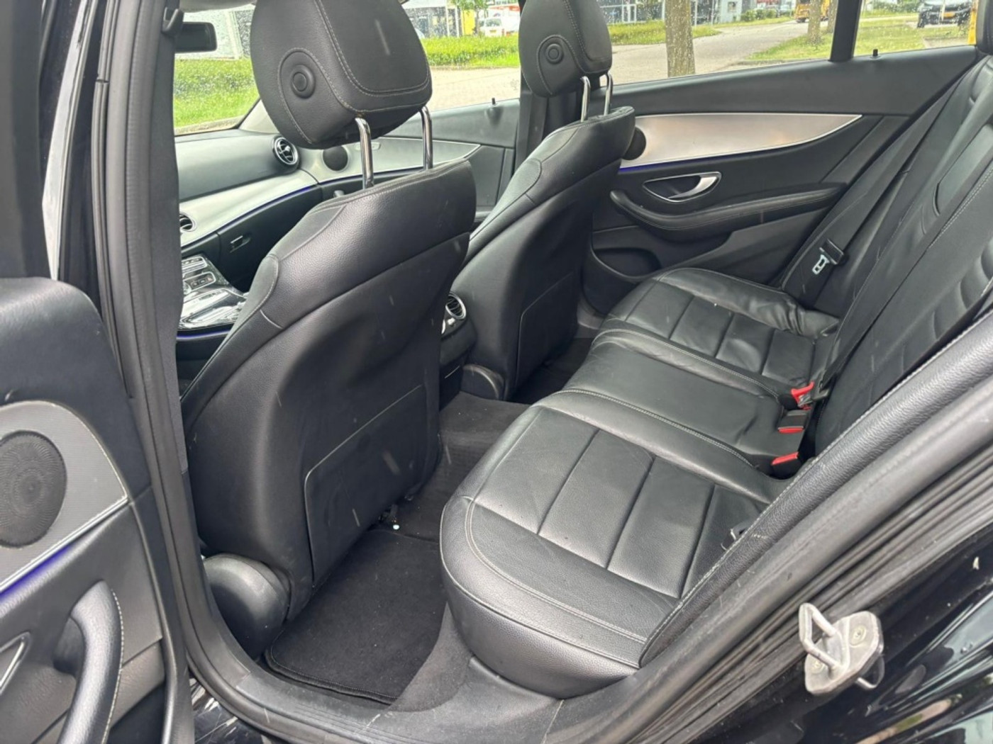 Foto van Mercedes-Benz E 220 D