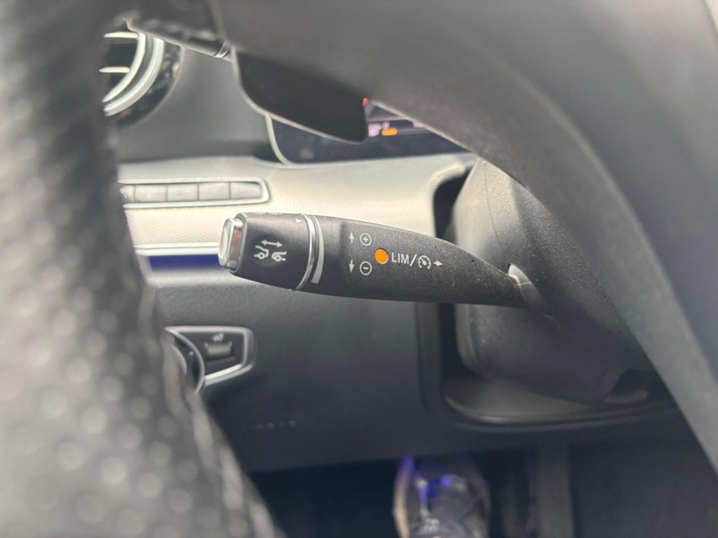 Foto van Mercedes-Benz E 220 D