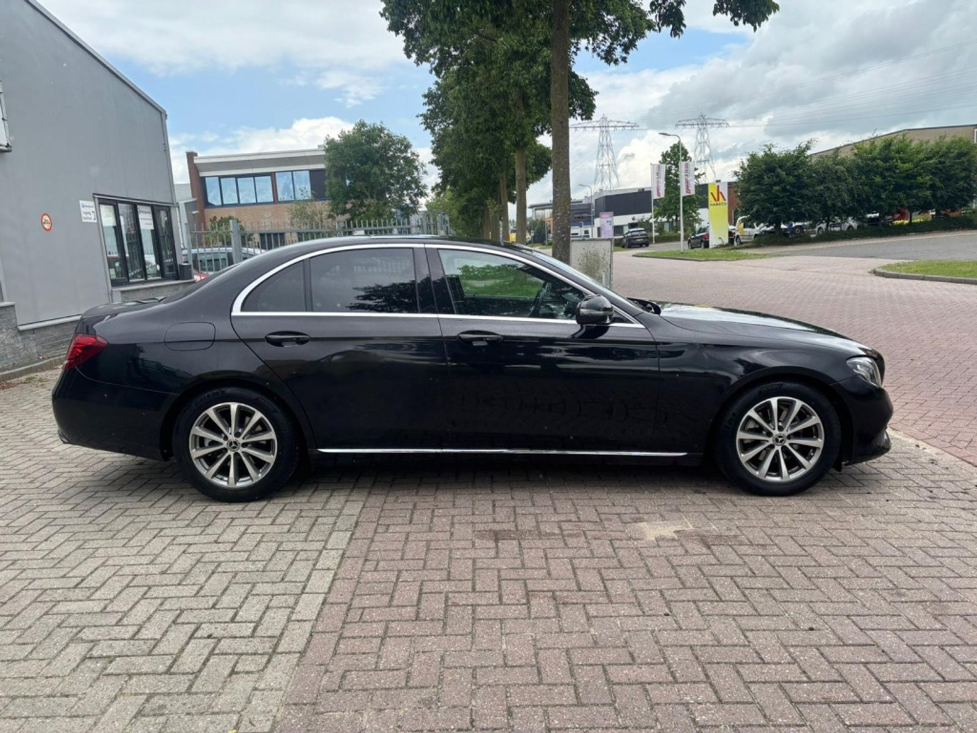 Foto van Mercedes-Benz E 220 D