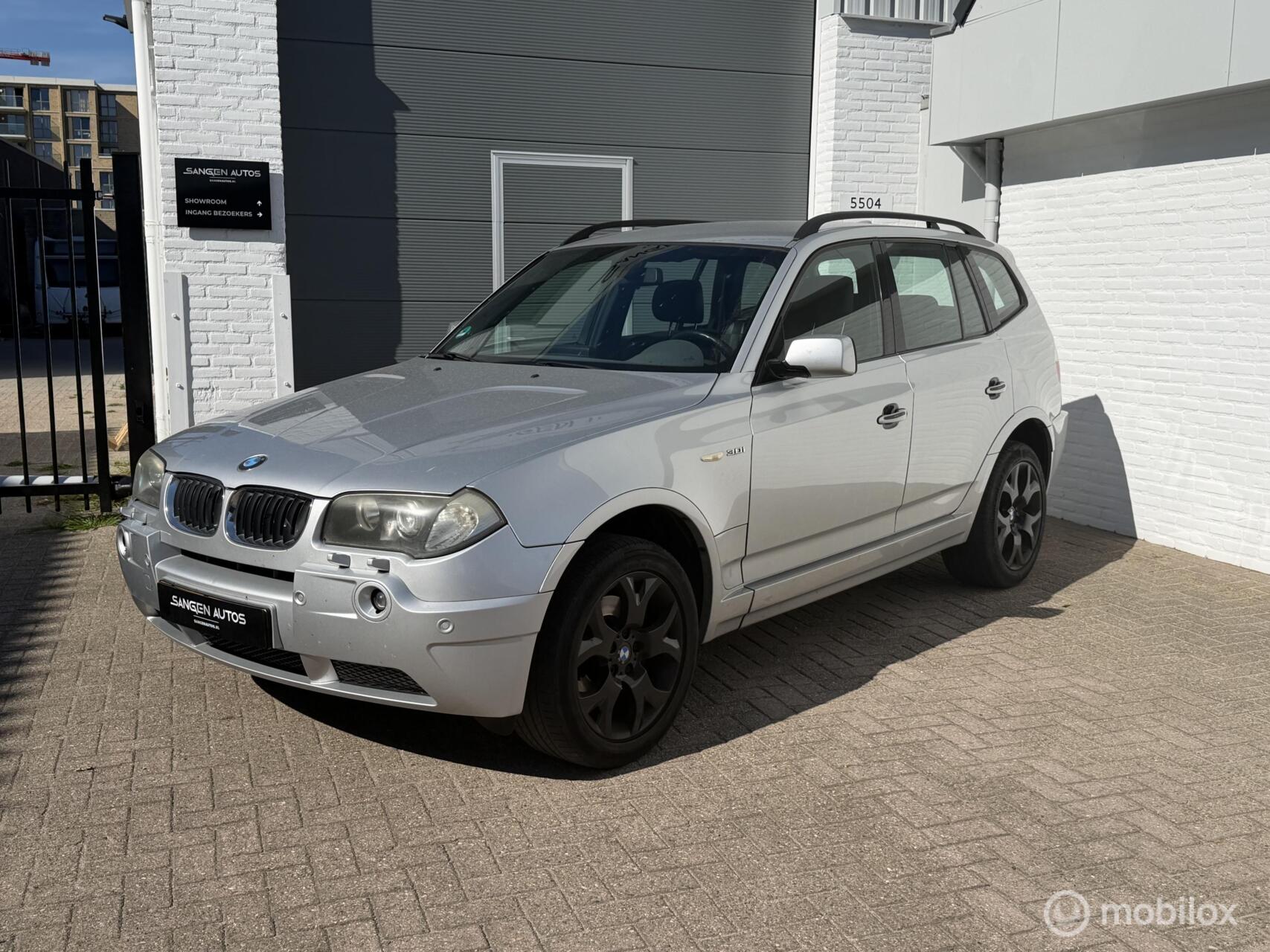 BMW X Reihe 3.0i Executive M 18 inch leer xenon automaat navi 2004 - voorkant