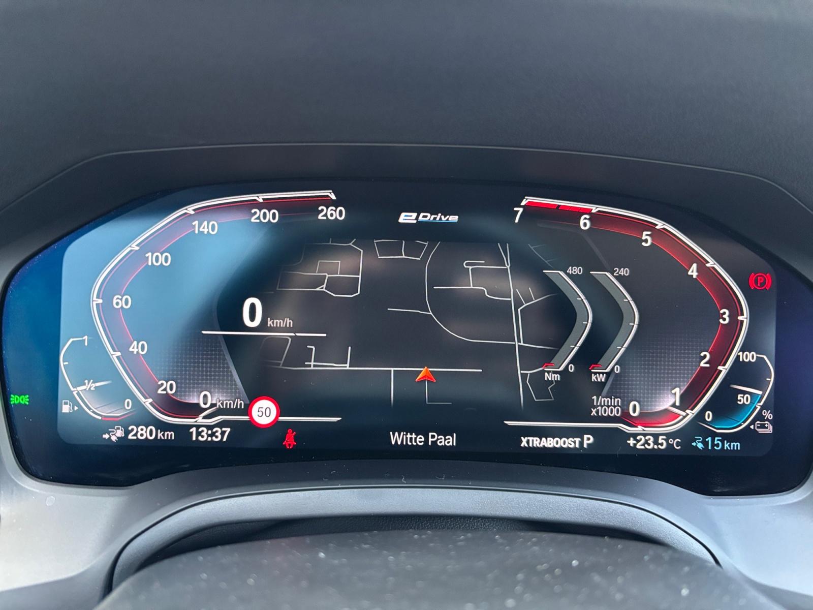 Foto van BMW 330e