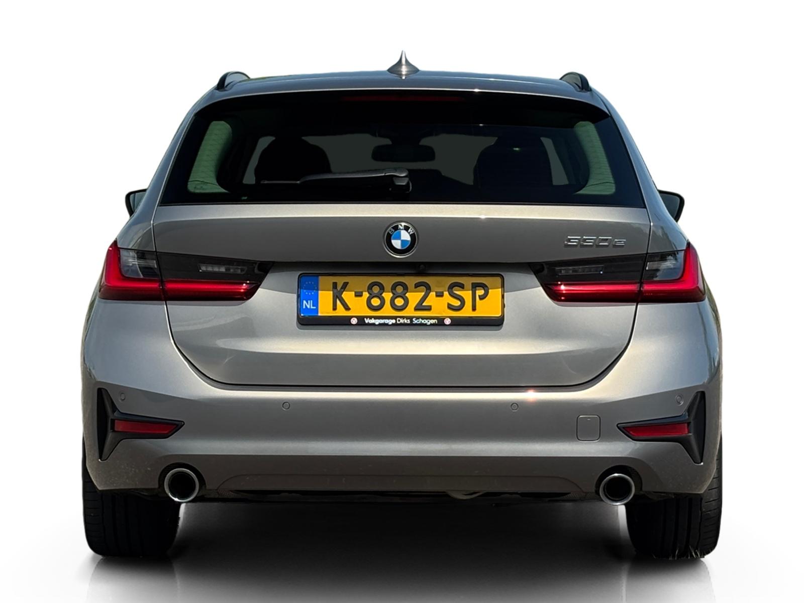 Foto van BMW 330e