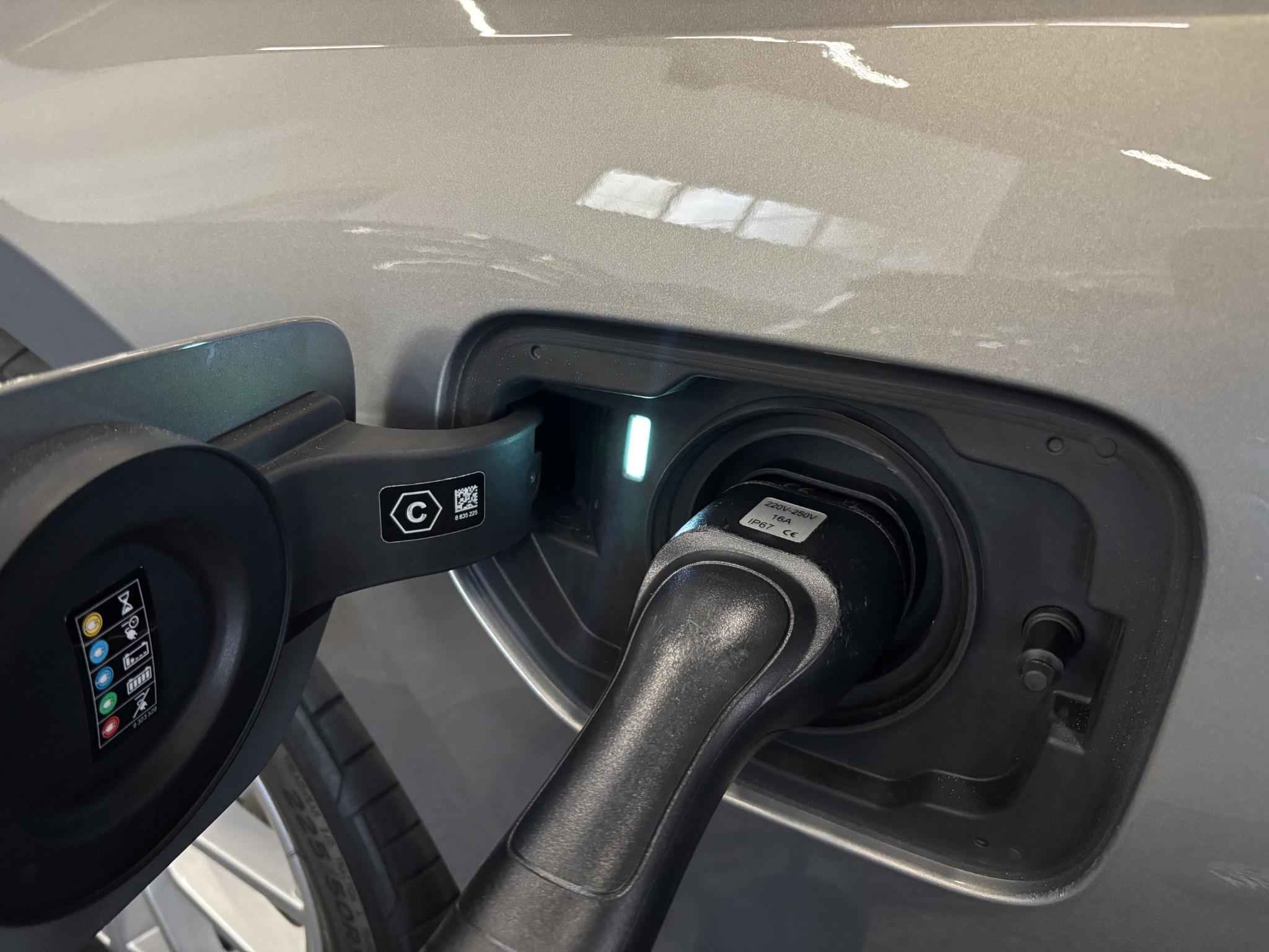 Foto van BMW 330e